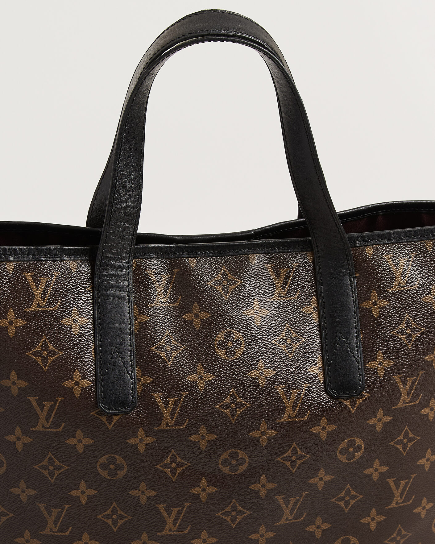 Herr | Pre-Owned & Vintage Bags | Louis Vuitton Pre-Owned | Davis Totebag Monogram Macassar