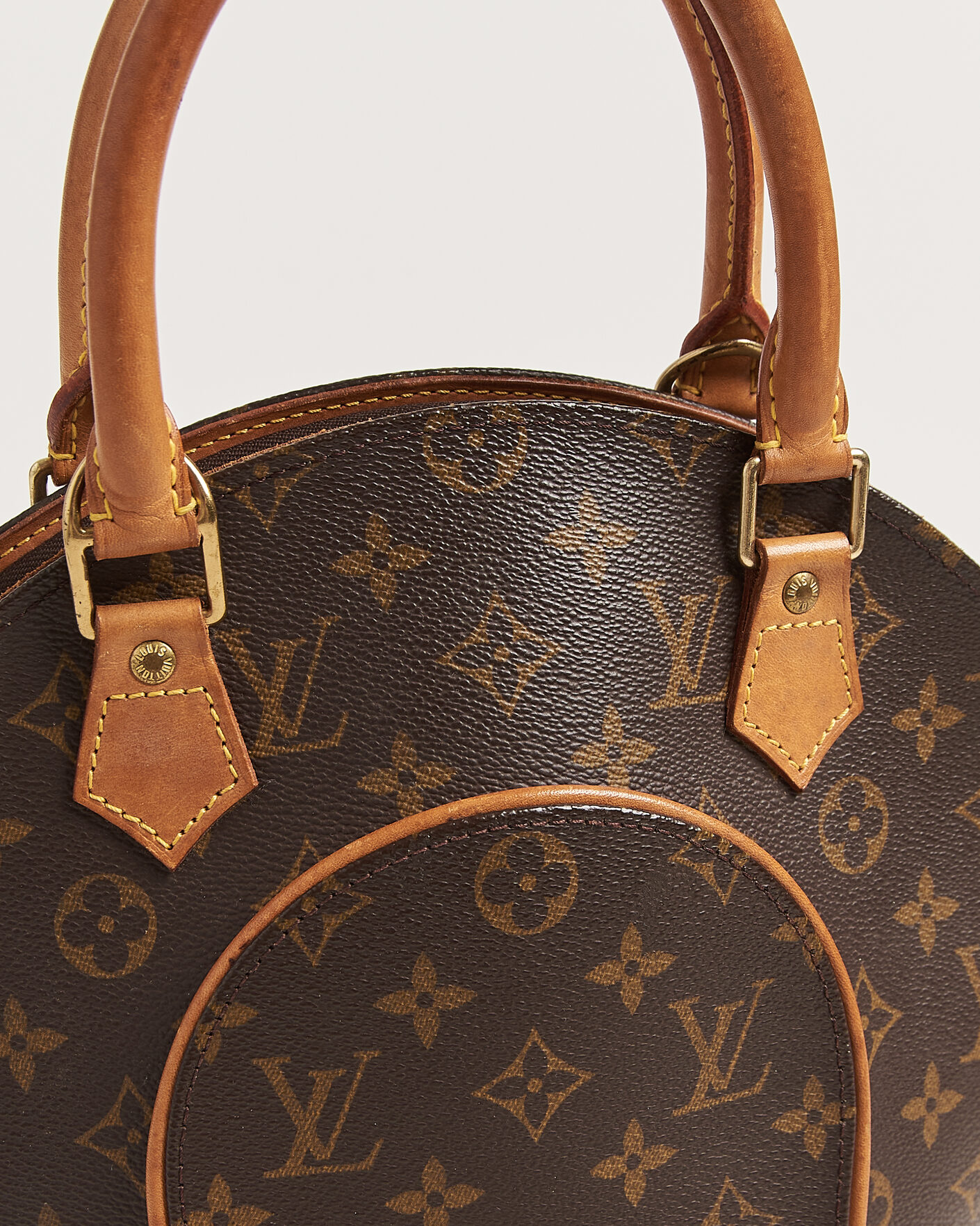 Herr | Pre-Owned & Vintage Bags | Louis Vuitton Pre-Owned | Ellipse PM Bag Monogram