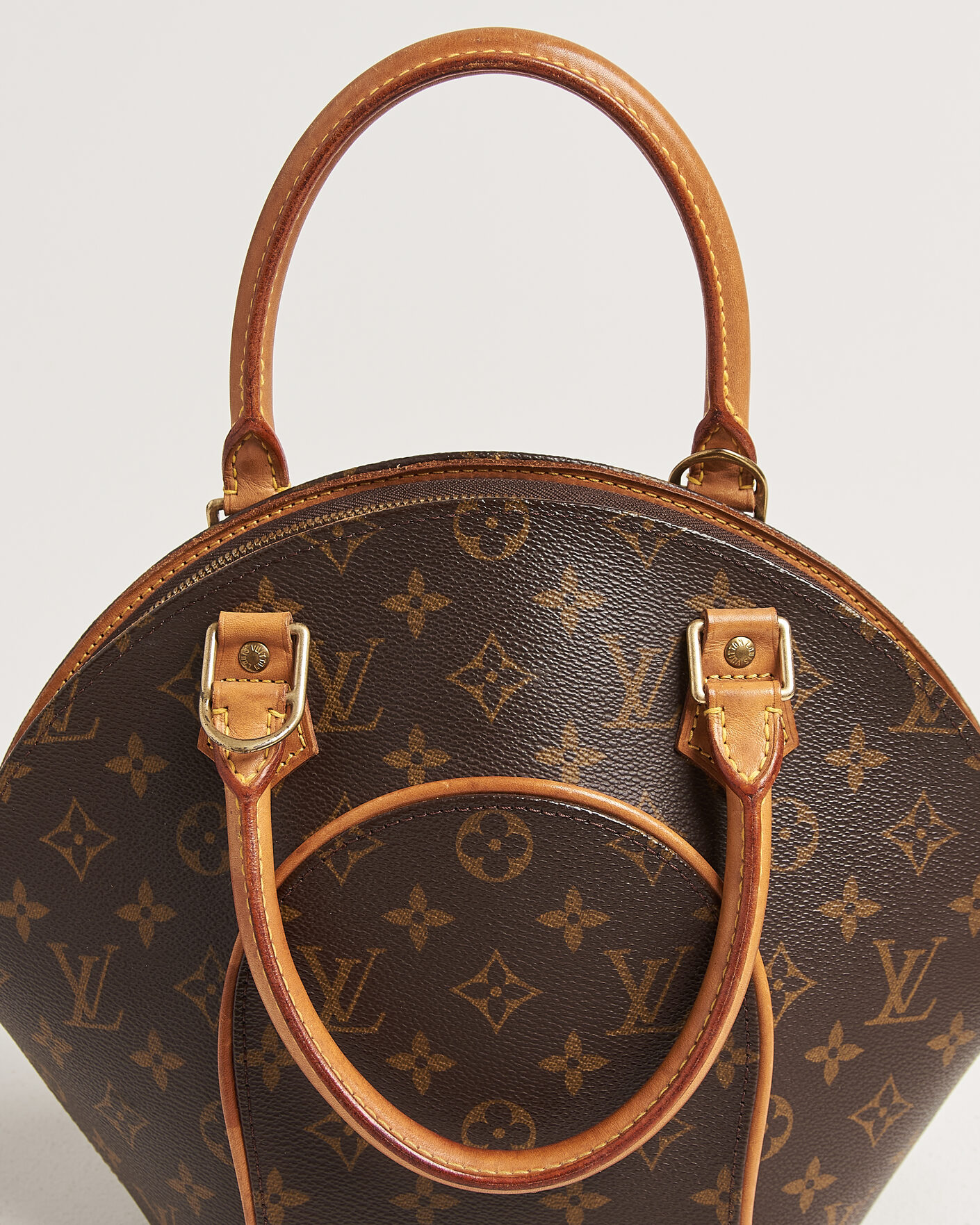 Herr | Pre-Owned & Vintage Bags | Louis Vuitton Pre-Owned | Ellipse PM Bag Monogram