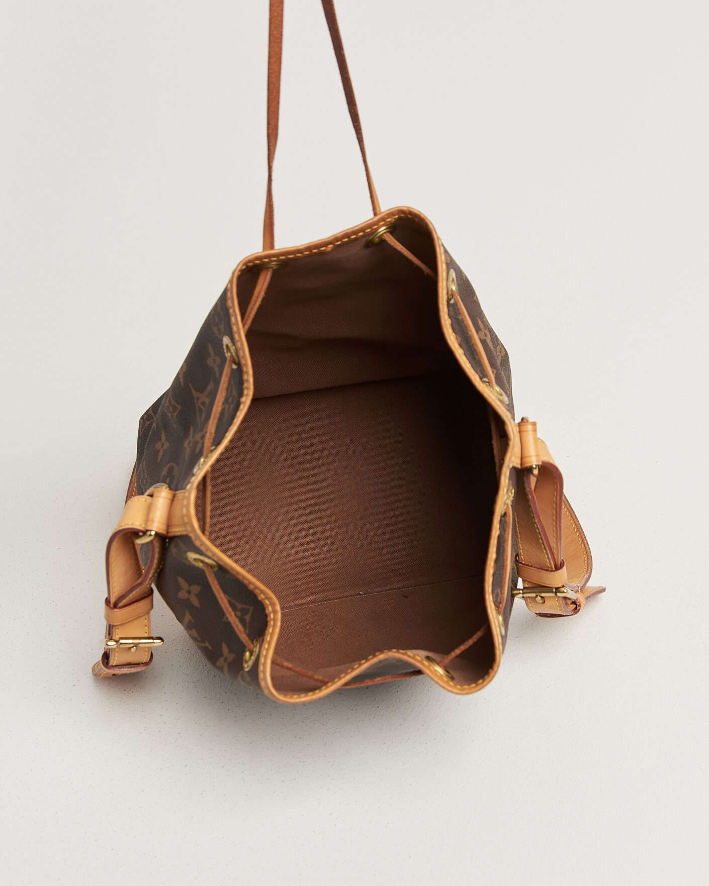 Herr | Pre-Owned & Vintage Bags | Louis Vuitton Pre-Owned | Noé BB Monogram
