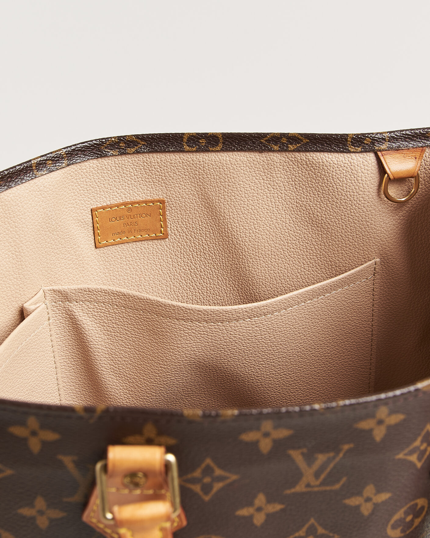 Herr | Pre-Owned & Vintage Bags | Louis Vuitton Pre-Owned | Sac Plat Bag Monogram