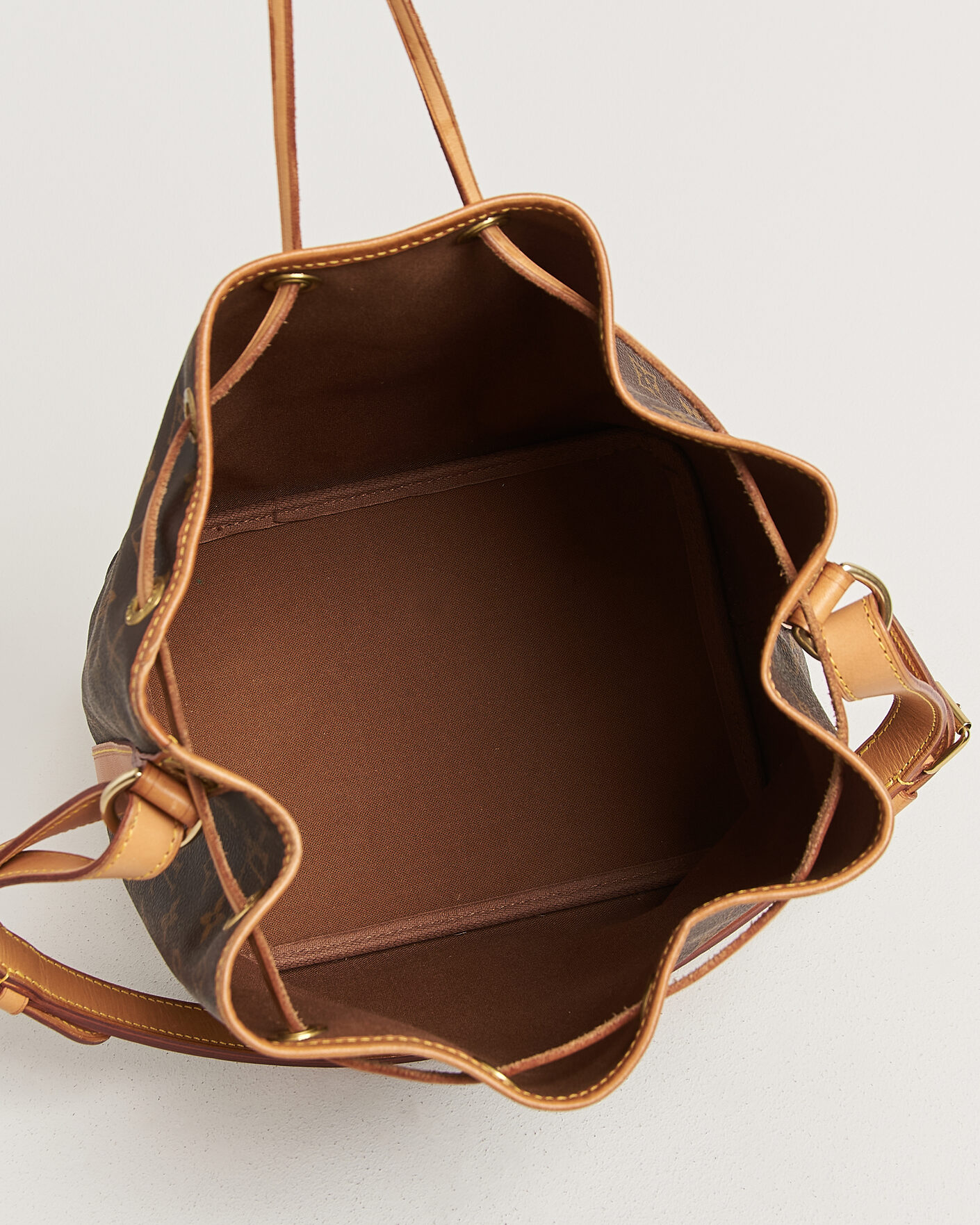 Herr | Pre-Owned & Vintage Bags | Louis Vuitton Pre-Owned | Petit Noé Monogram