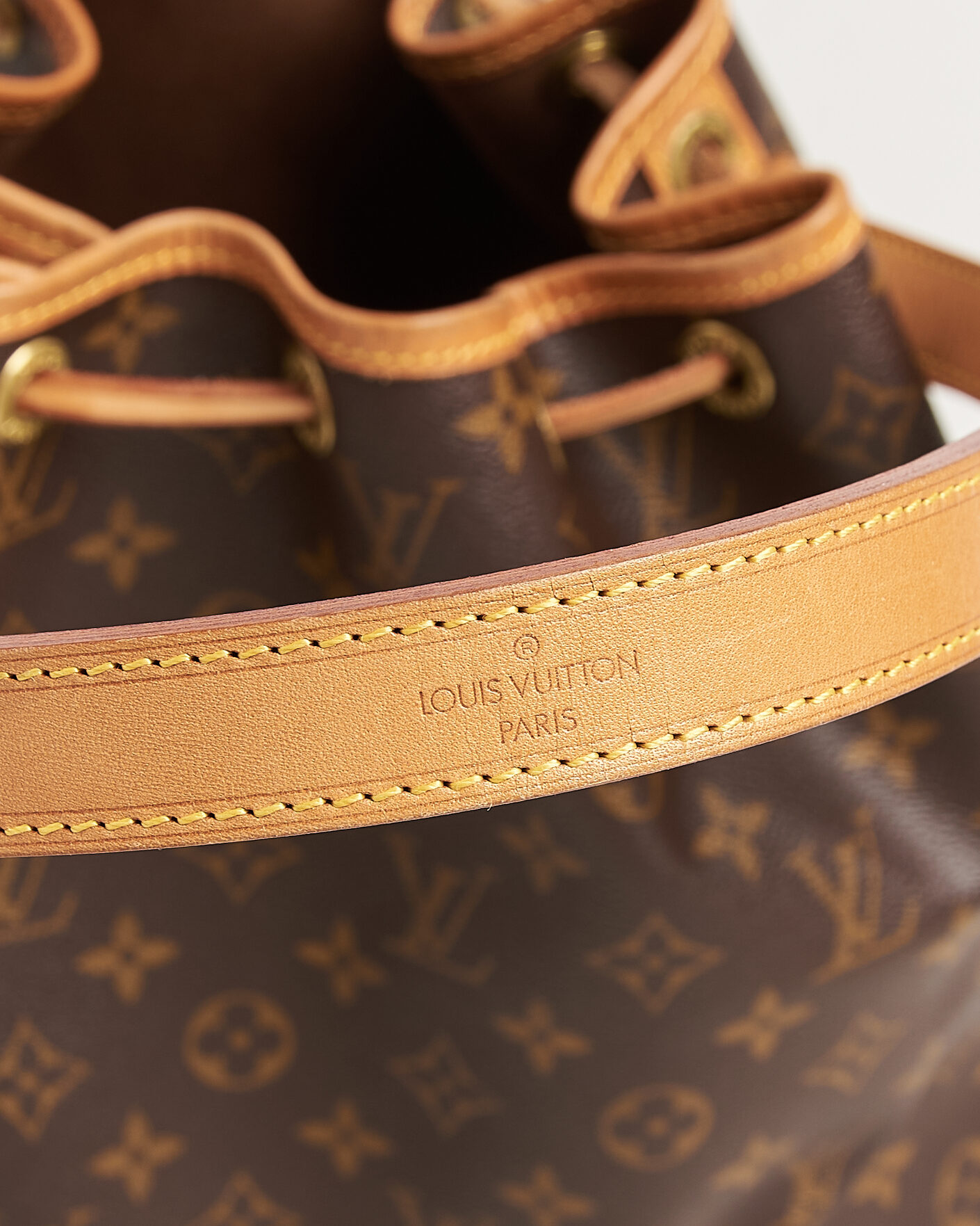 Herr | Pre-Owned & Vintage Bags | Louis Vuitton Pre-Owned | Petit Noé Monogram
