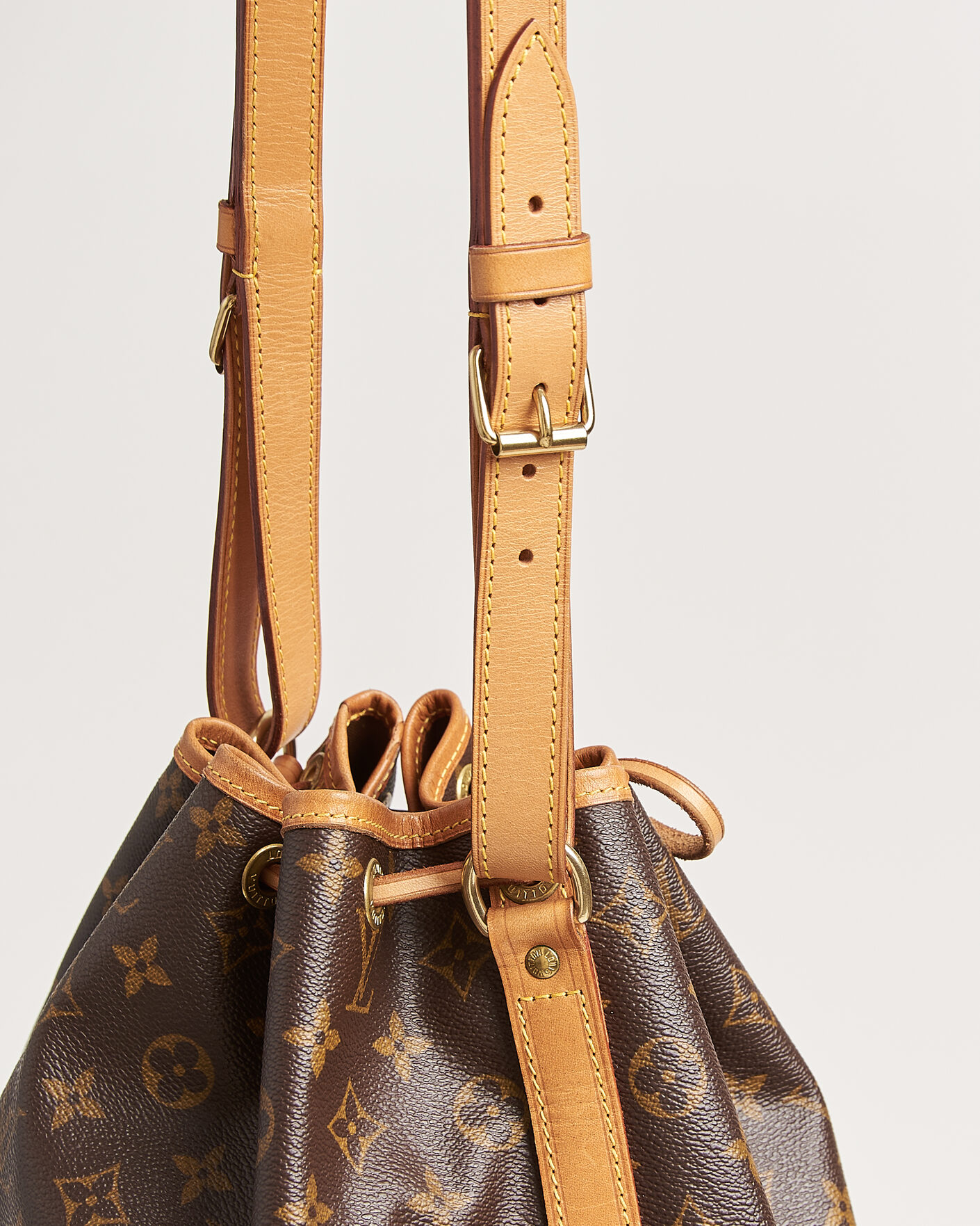 Herr | Pre-Owned & Vintage Bags | Louis Vuitton Pre-Owned | Petit Noé Monogram