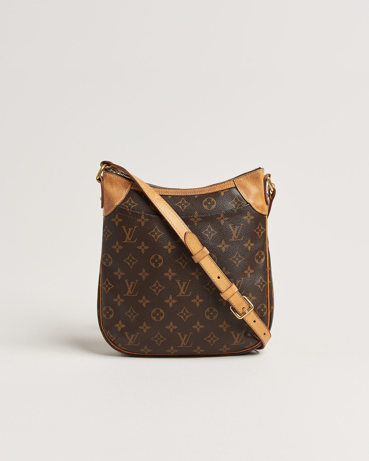 Herr | Pre-Owned & Vintage Bags | Louis Vuitton Pre-Owned | Odeon PM Bag Monogram