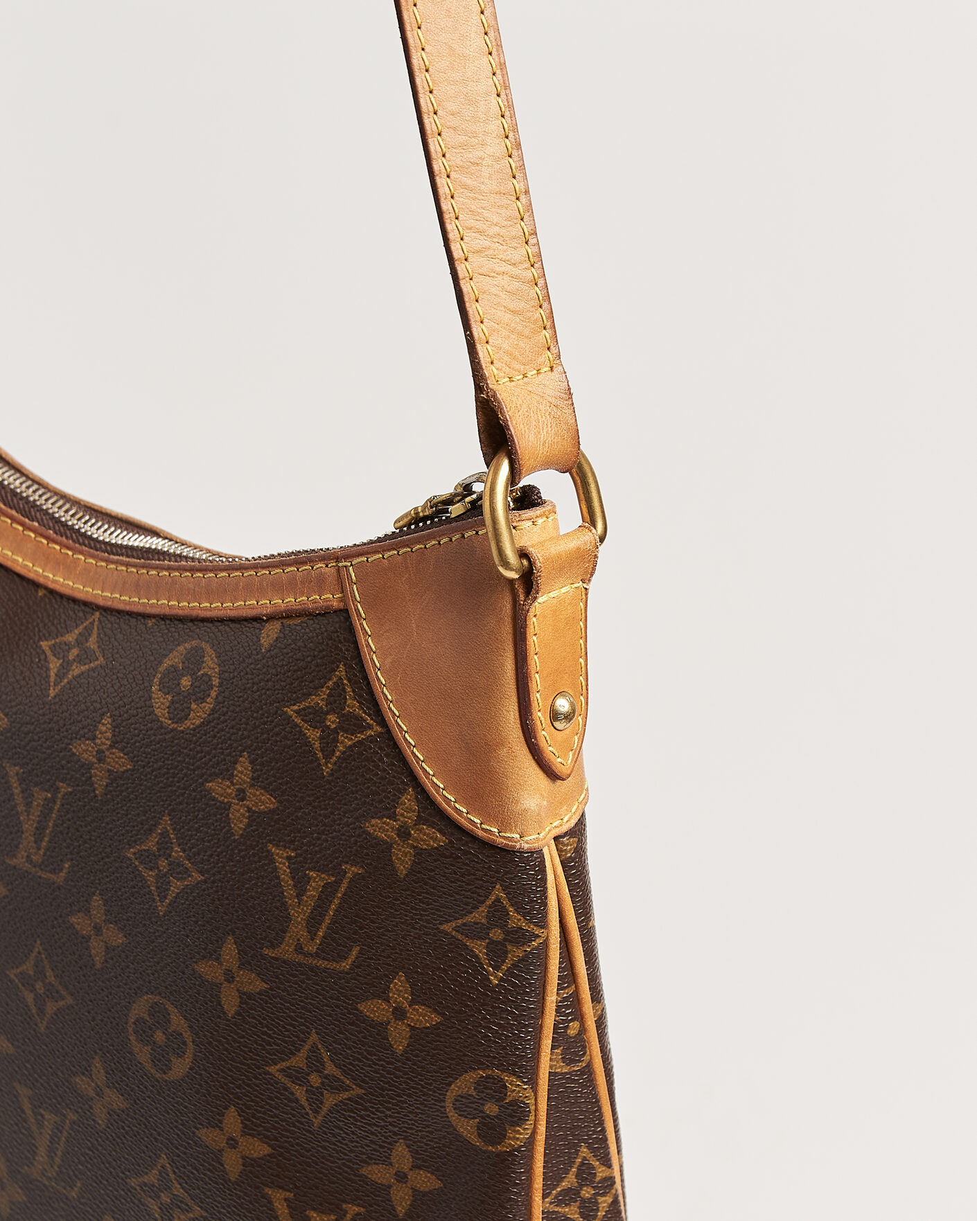 Herr | Pre-Owned & Vintage Bags | Louis Vuitton Pre-Owned | Odeon PM Bag Monogram