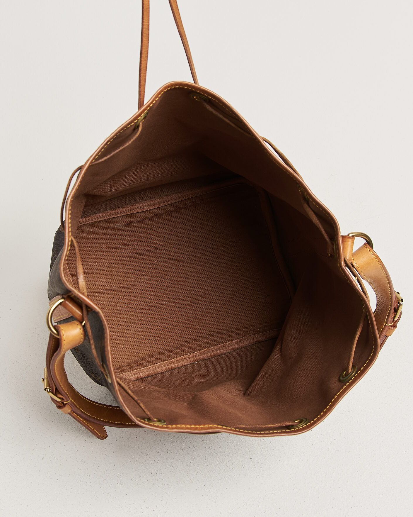 Herr | Pre-Owned & Vintage Bags | Louis Vuitton Pre-Owned | Petit Noé Monogram
