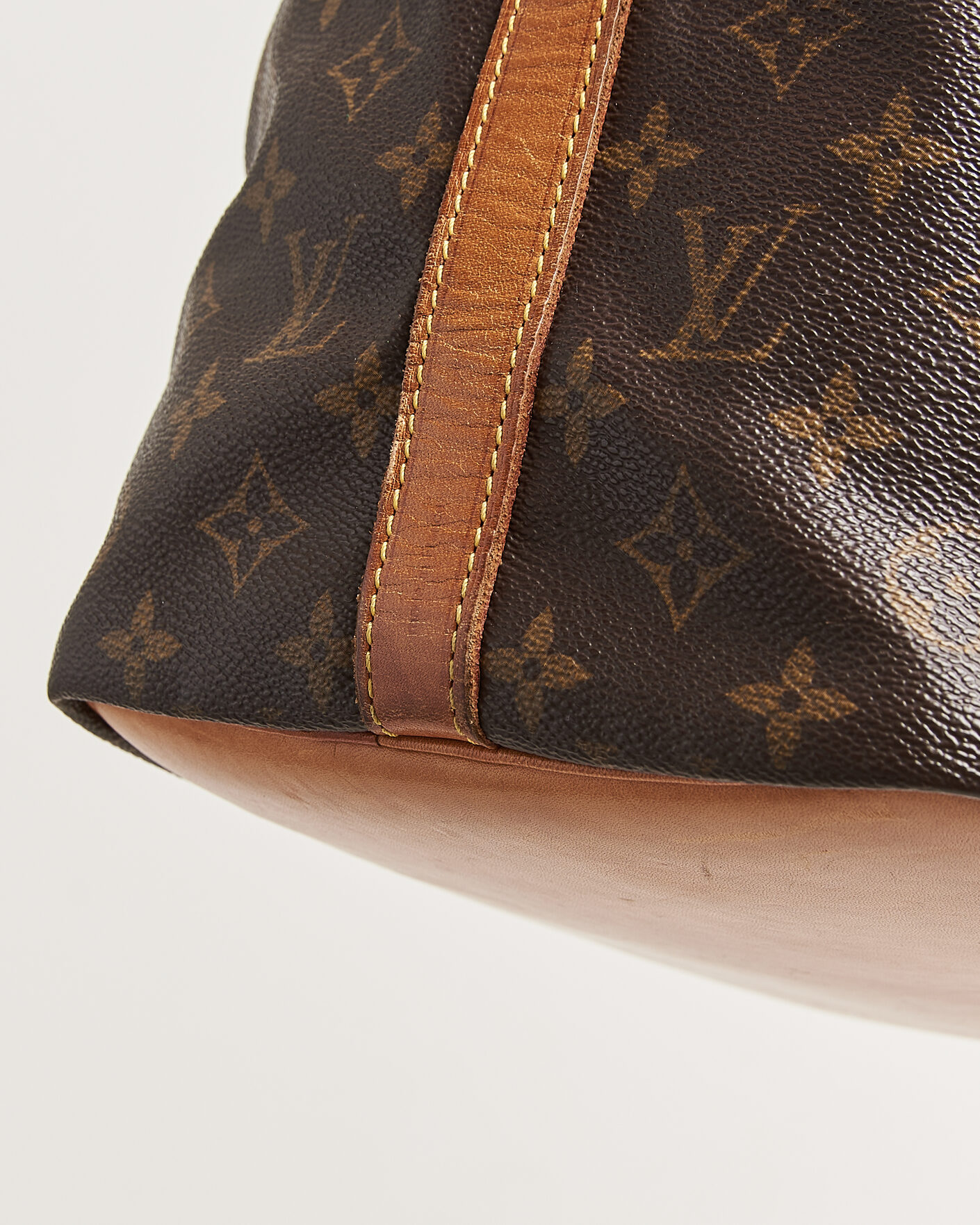 Herr | Pre-Owned & Vintage Bags | Louis Vuitton Pre-Owned | Petit Noé Monogram
