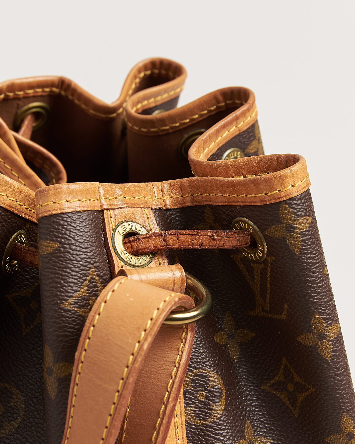 Herr | Pre-Owned & Vintage Bags | Louis Vuitton Pre-Owned | Petit Noé Monogram