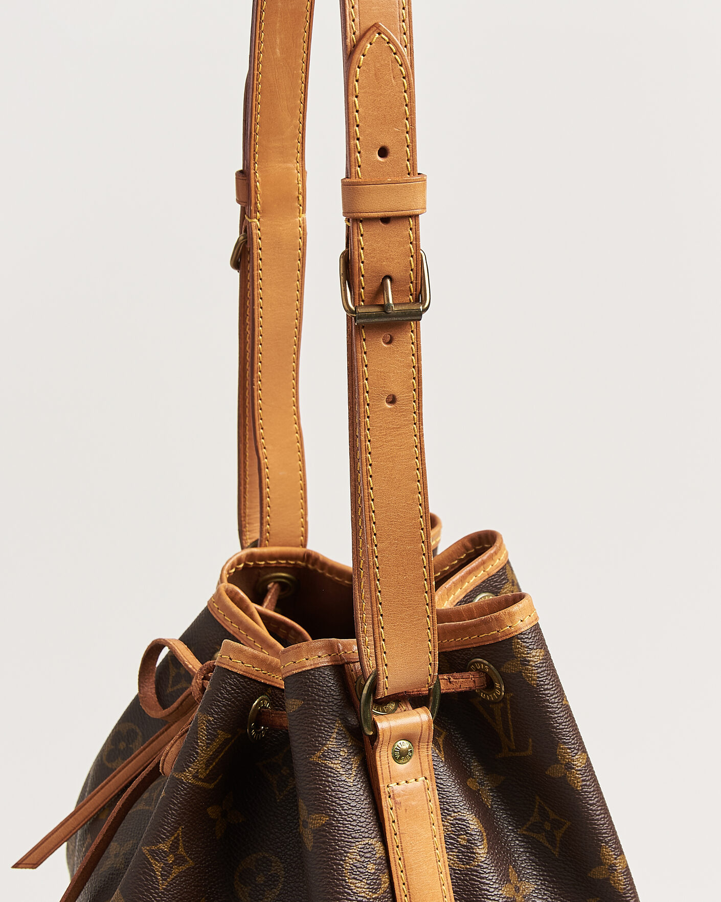 Herr | Pre-Owned & Vintage Bags | Louis Vuitton Pre-Owned | Petit Noé Monogram