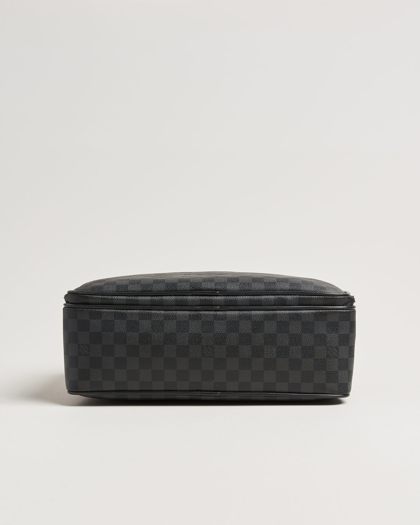 Herr | Pre-Owned & Vintage Bags | Louis Vuitton Pre-Owned | Agal Bag Damier Graphite