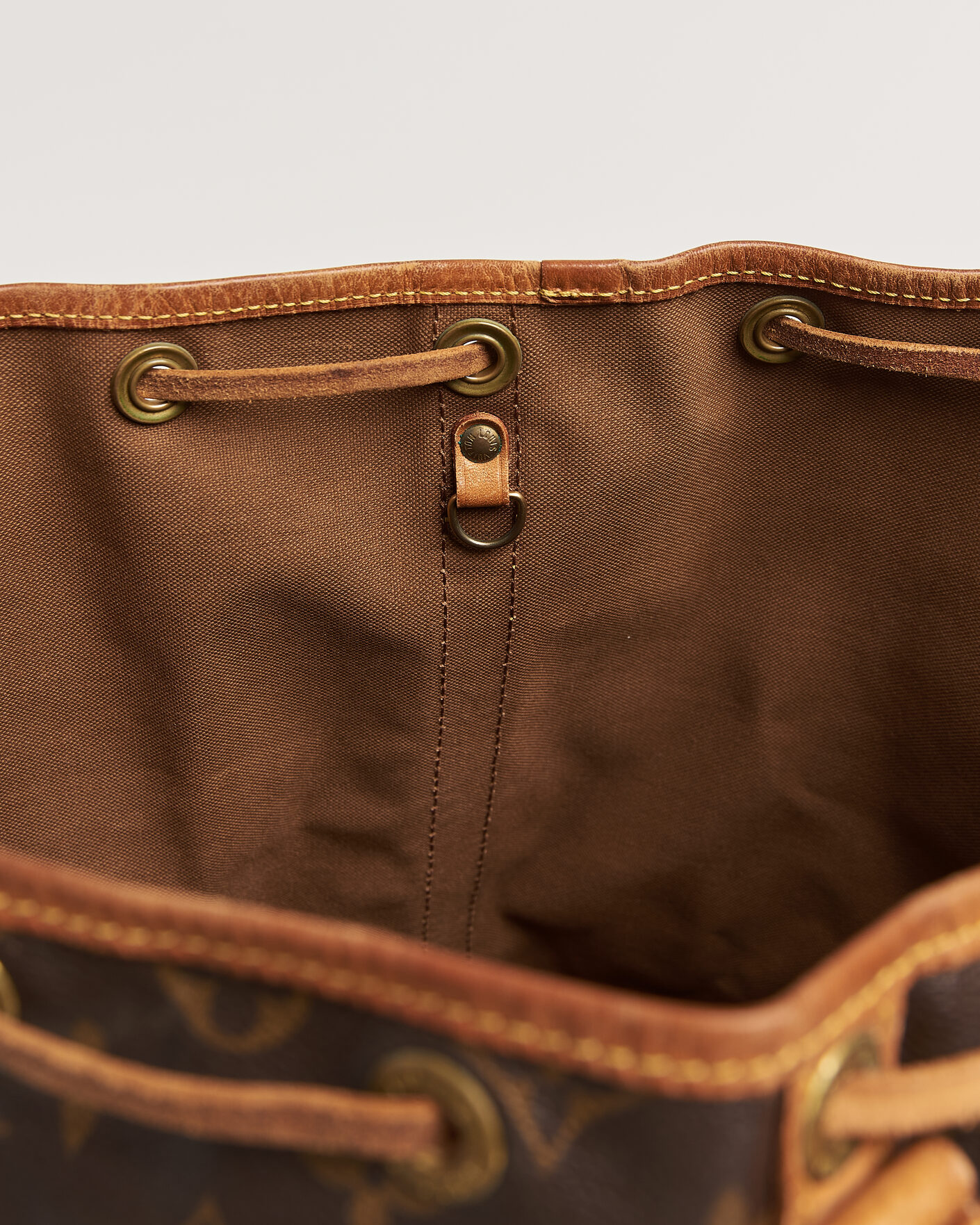 Herr | Pre-Owned & Vintage Bags | Louis Vuitton Pre-Owned | Noé Monogram