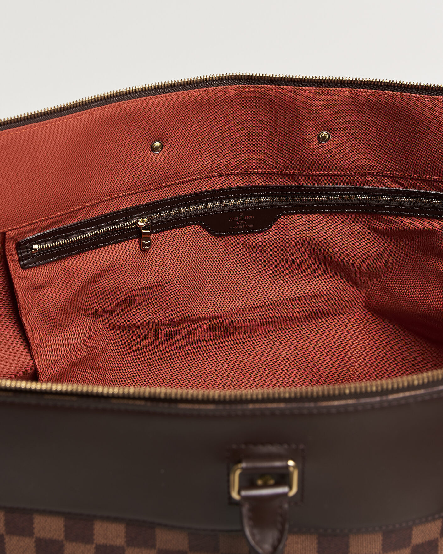 Herr | Pre-Owned & Vintage Bags | Louis Vuitton Pre-Owned | Greenwich GM Travel Bag Damier Ebene