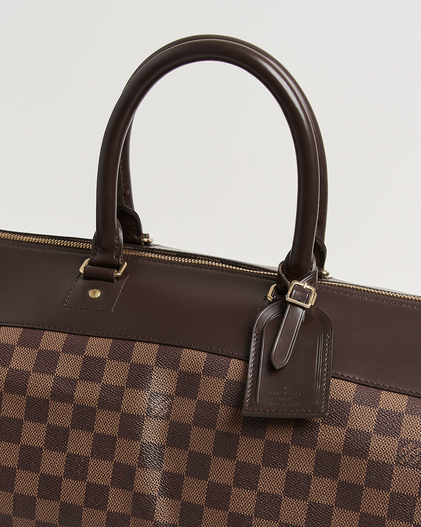 Herr | Pre-Owned & Vintage Bags | Louis Vuitton Pre-Owned | Greenwich GM Travel Bag Damier Ebene