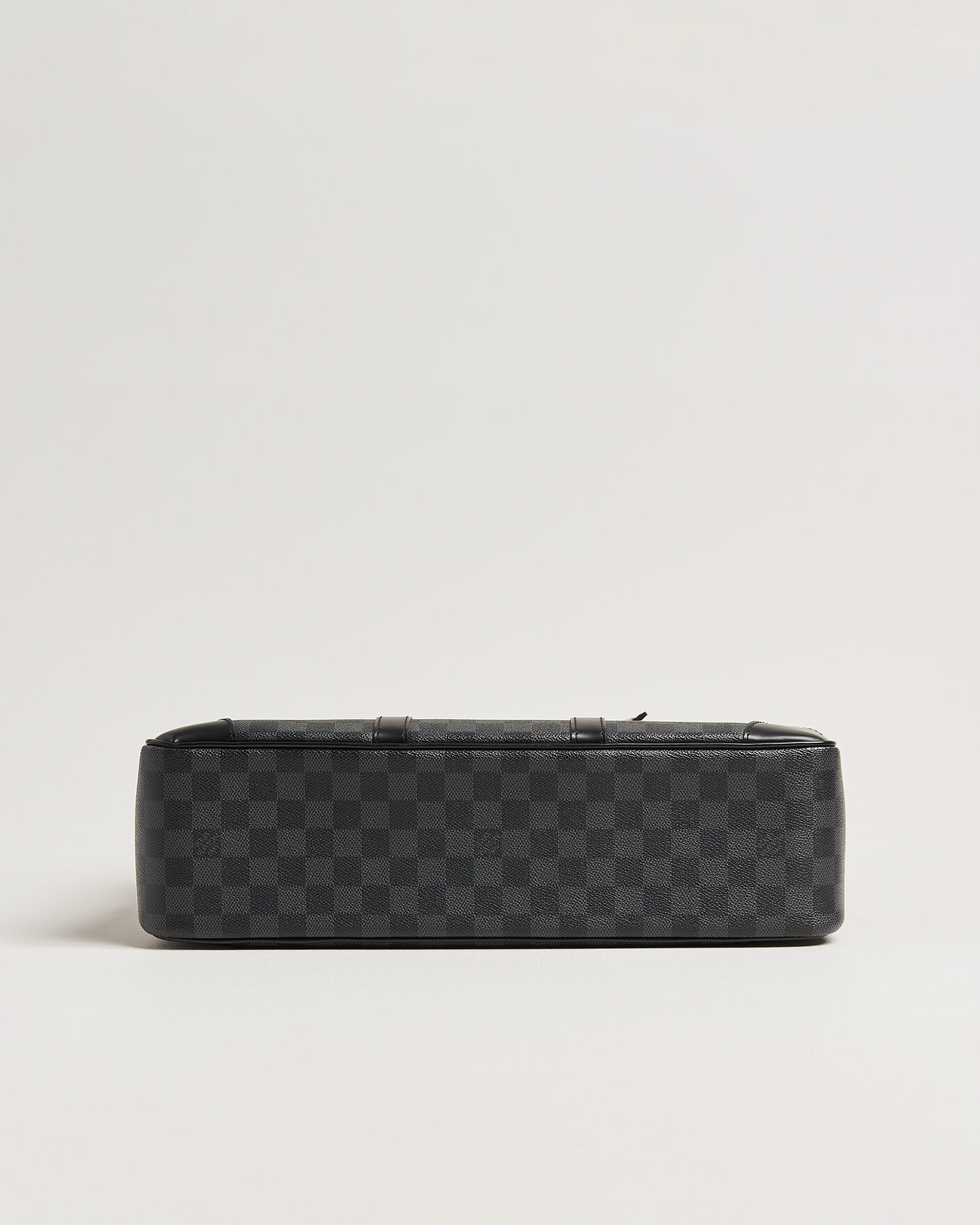 Herr | Pre-Owned & Vintage Bags | Louis Vuitton Pre-Owned | Porte Documents Voyage Damier Graphite