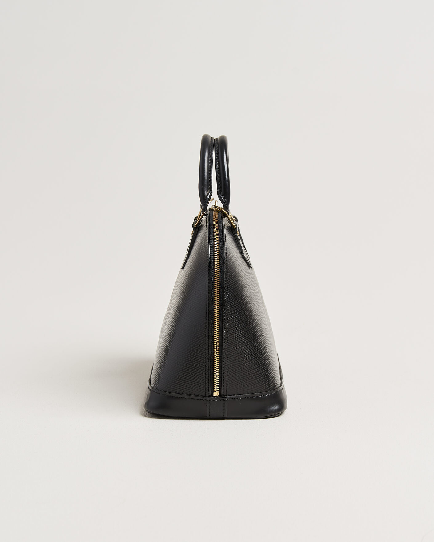 Herr | Pre-Owned & Vintage Bags | Louis Vuitton Pre-Owned | Alma PM Bag Epi Leather Black