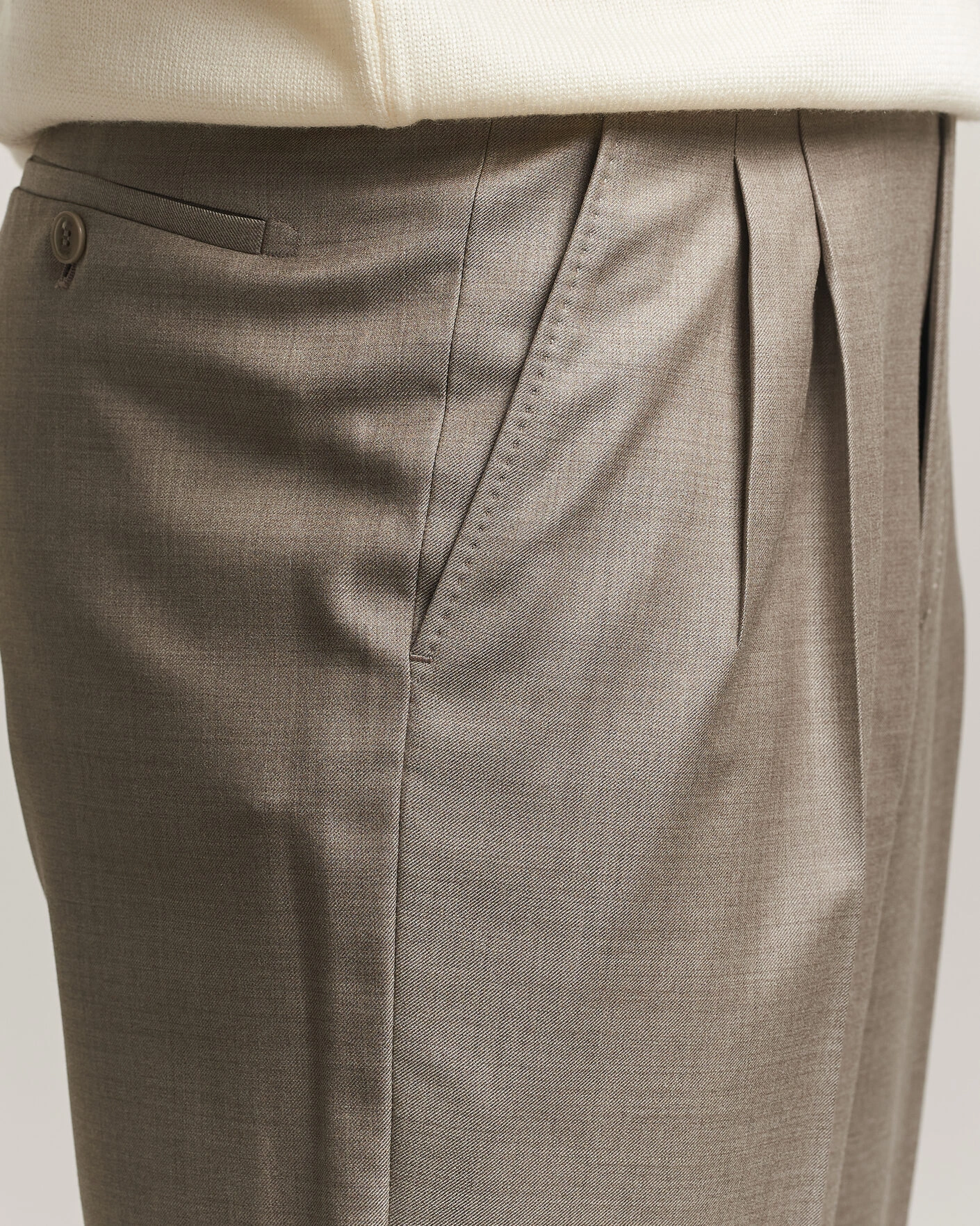 Herr | Byxor | Brioni | Capri Wool Trousers Beige