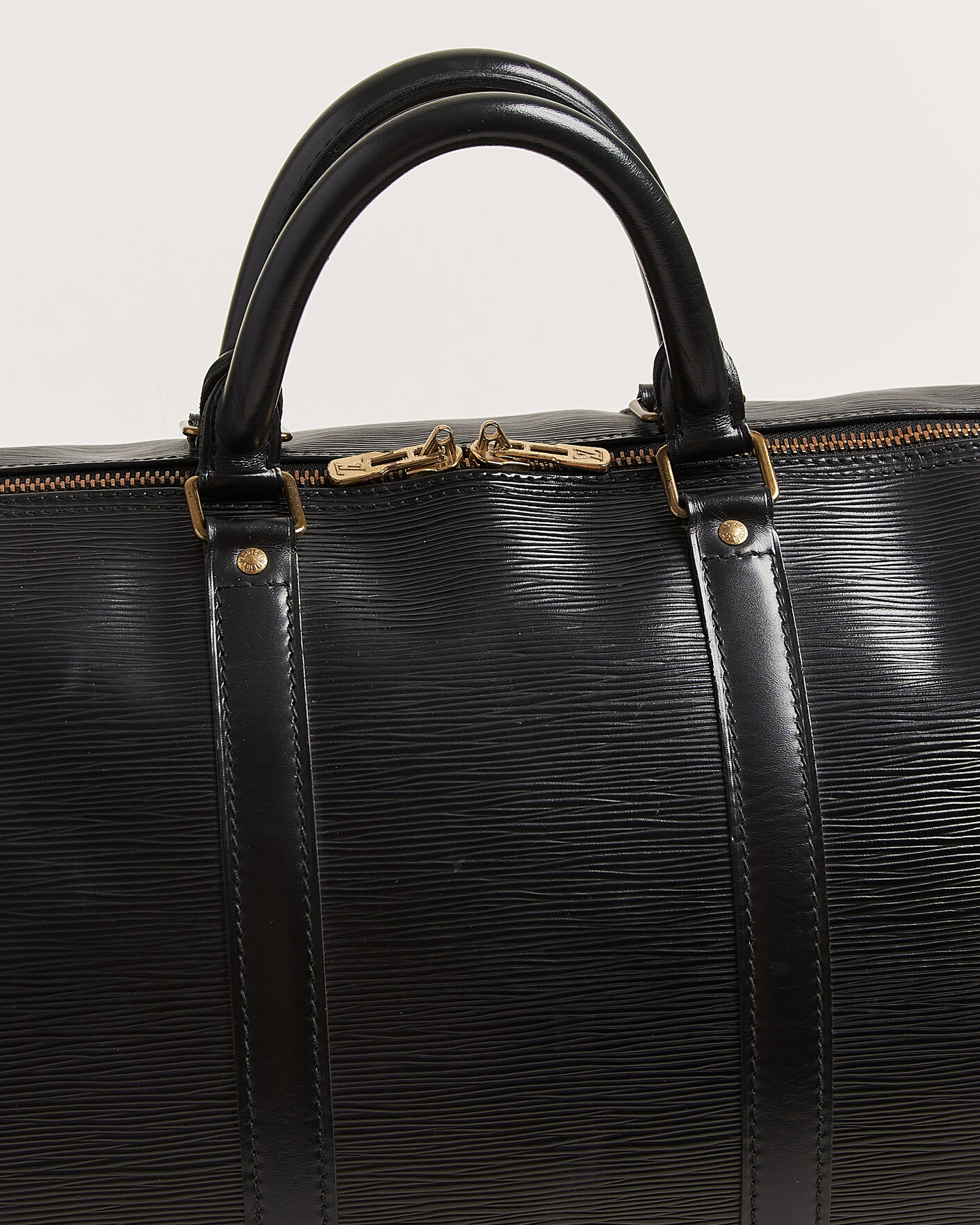 Herr | Pre-Owned & Vintage Bags | Louis Vuitton Pre-Owned | Keepall 55 Epi Leather Black