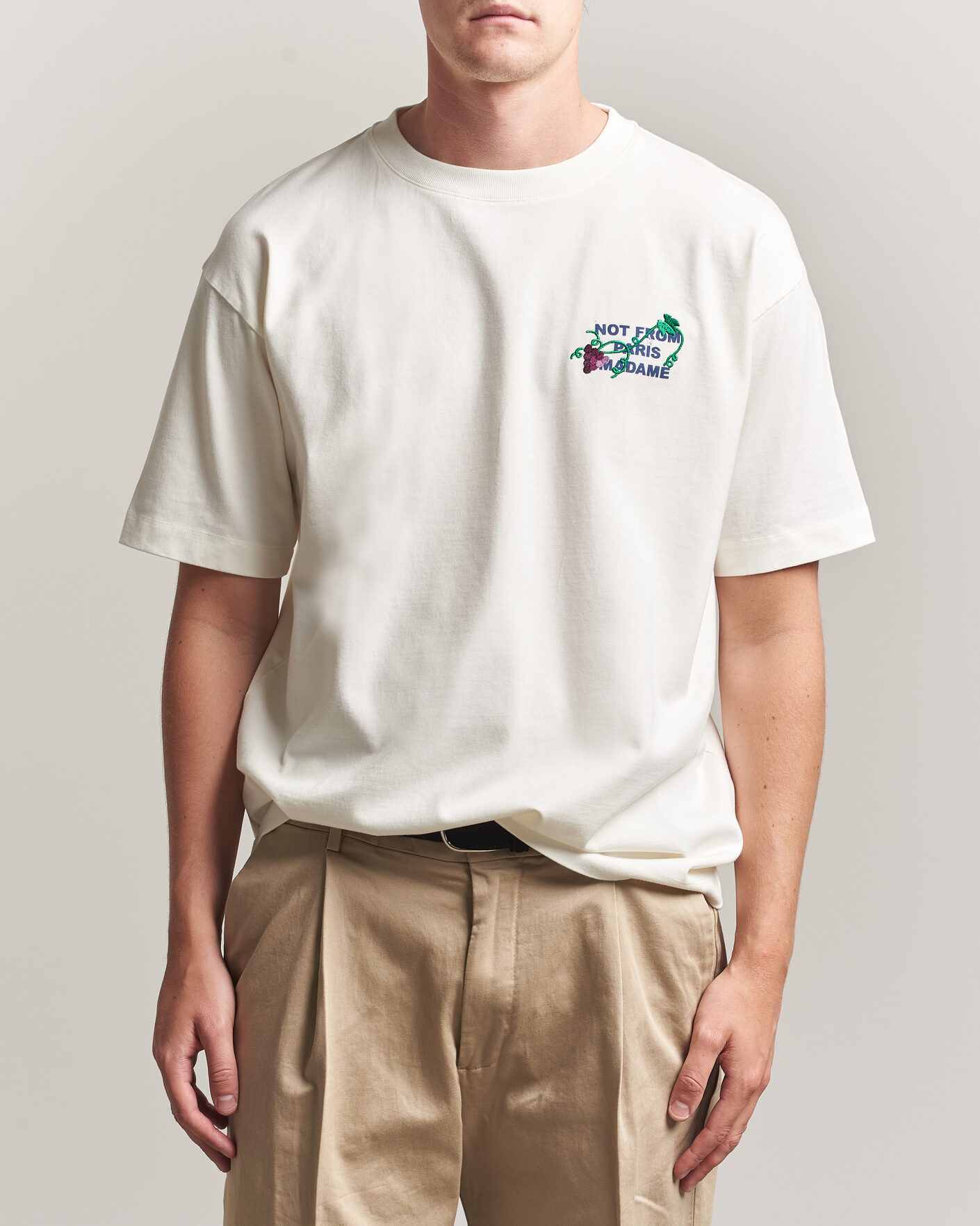 Herr | T-Shirts | Drôle de Monsieur | Vine Embroidered Slogan T-Shirt Off White