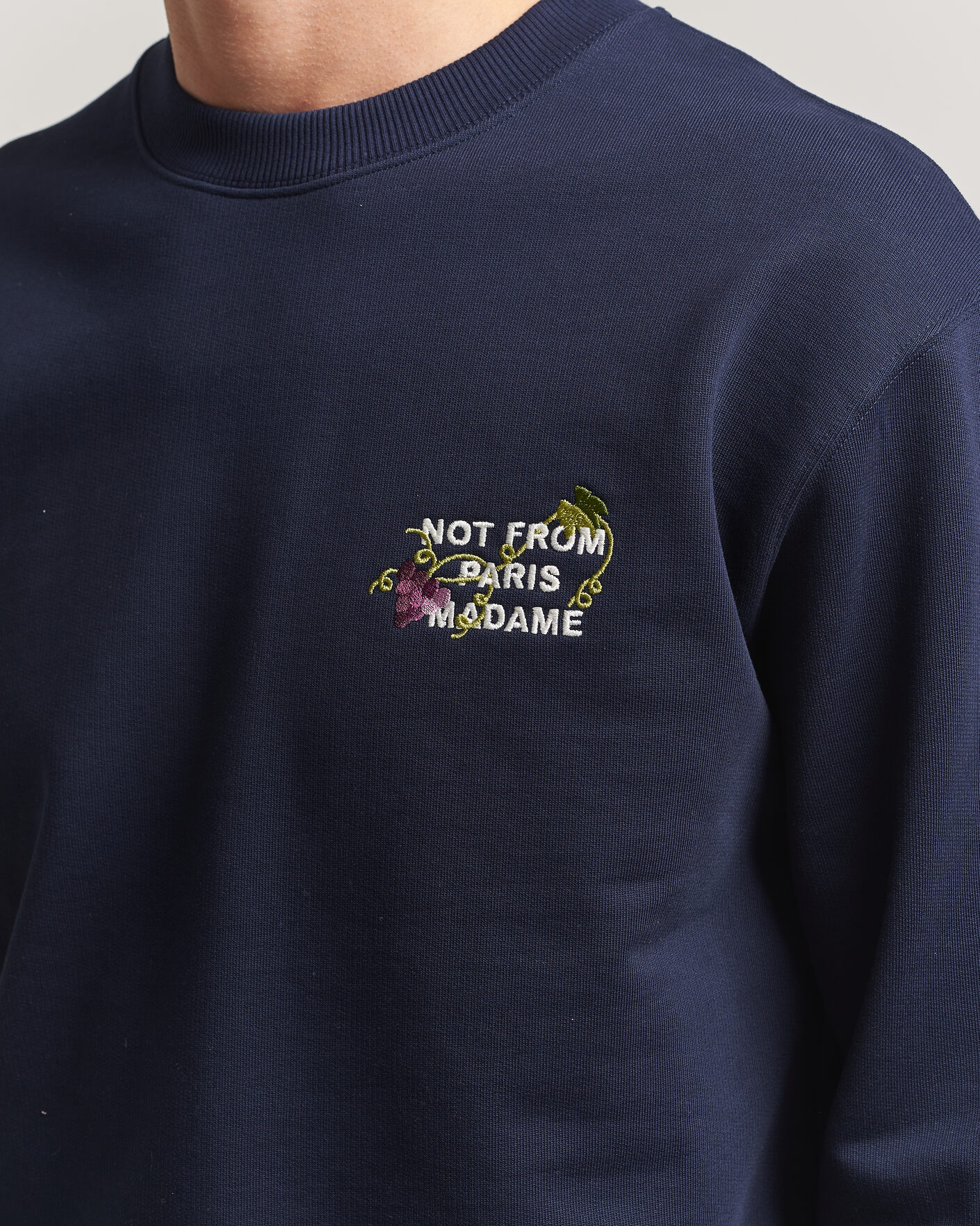 Herr | Tröjor | Drôle de Monsieur | Vine Embroidered Slogan Sweatshirt Navy