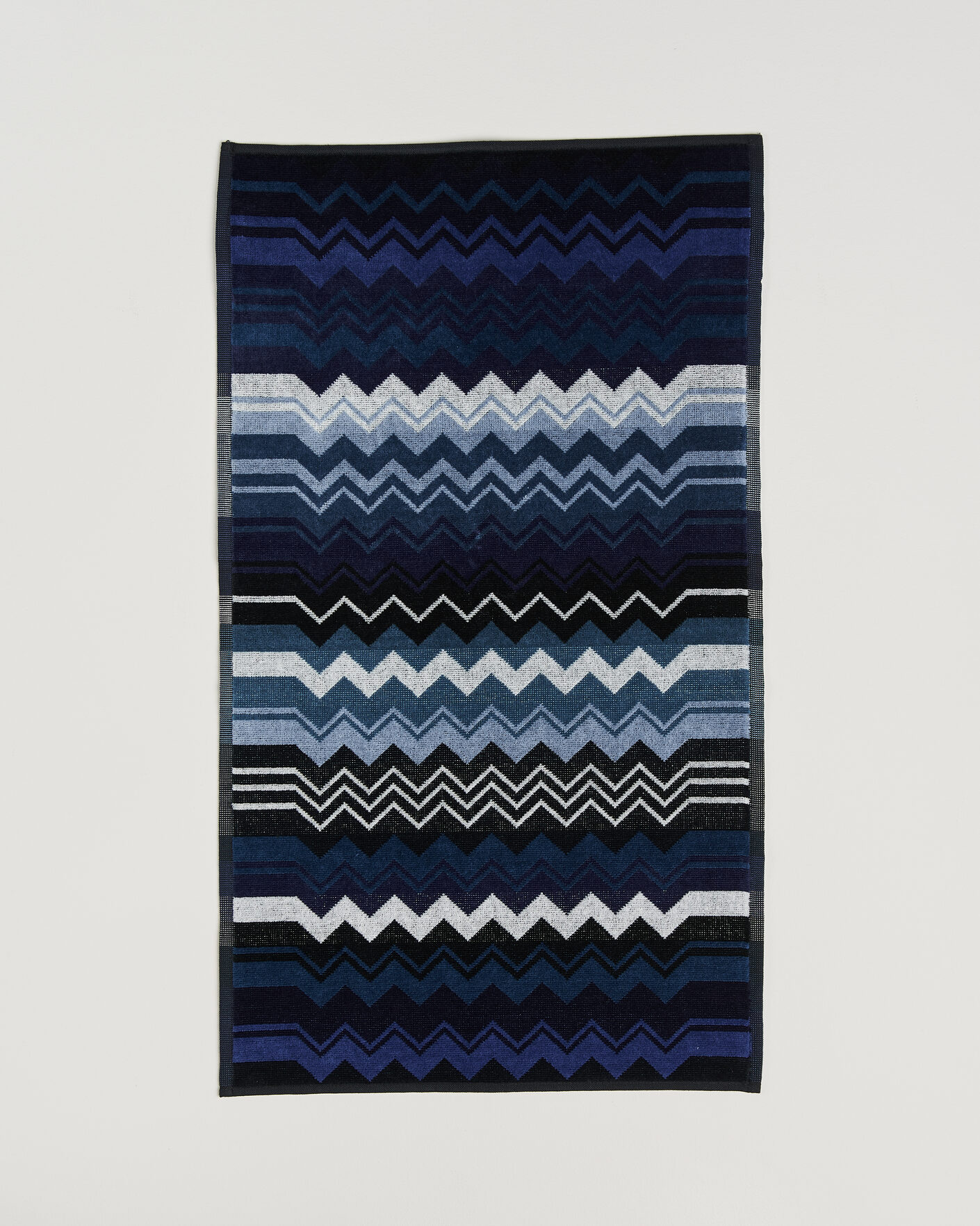 Herr | Textilier | Missoni Home | Giacomo Hand Towel 70x40cm Multi Blue