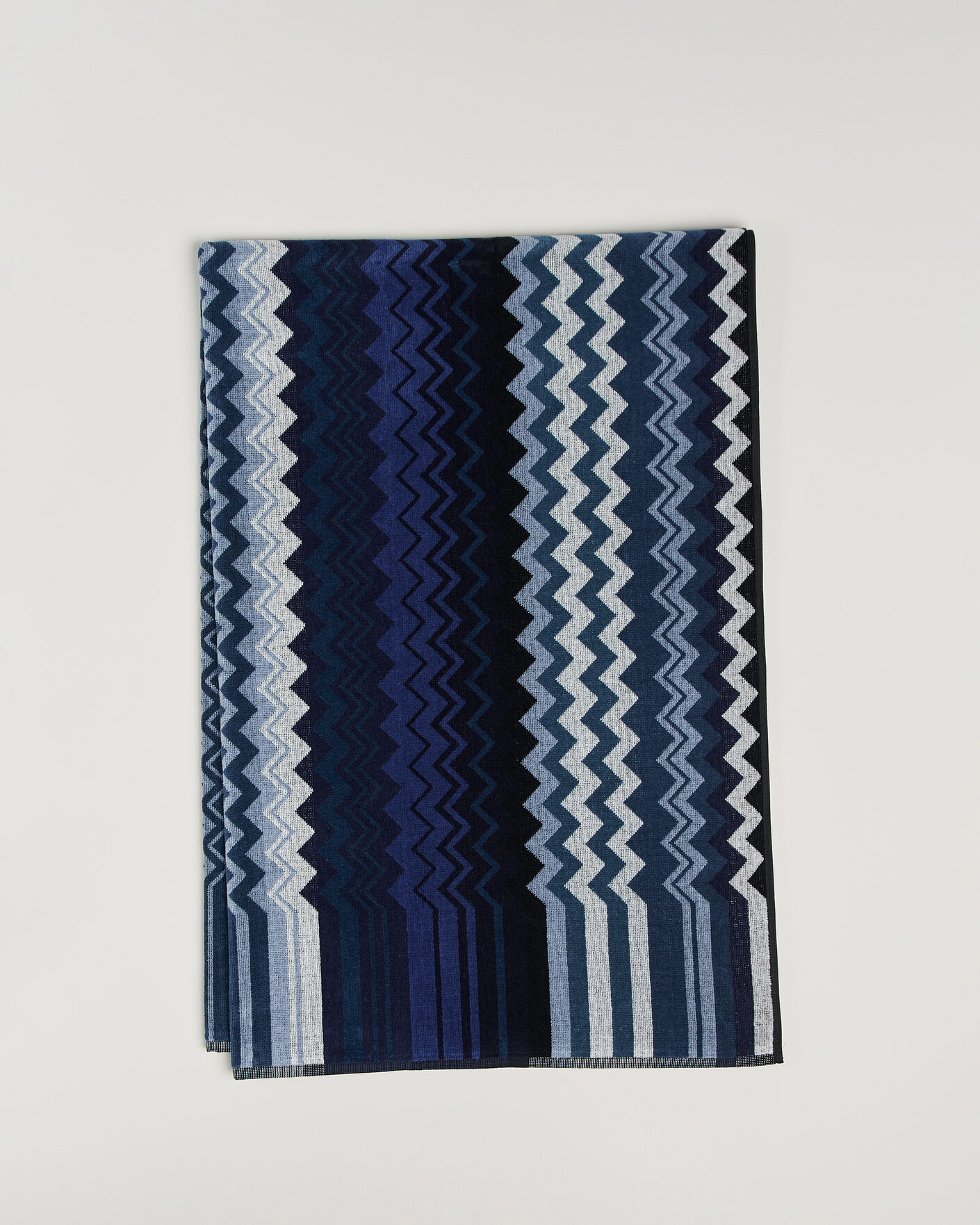 Herr | Textilier | Missoni Home | Giacomo Bath Sheet 100x150cm Multi Blue