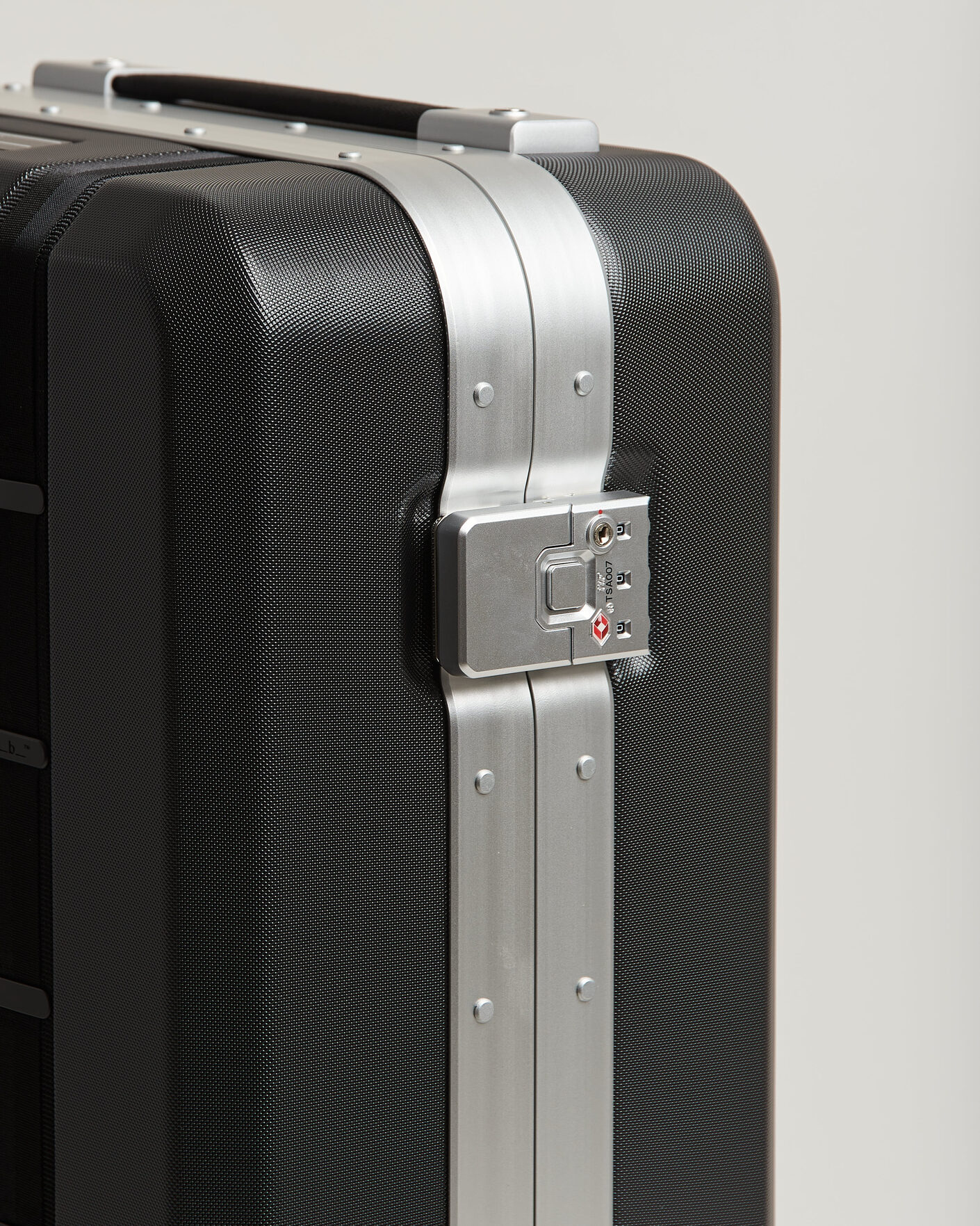 Herr | Väskor | DB | Ramverk Pro Carry On Silver/Black