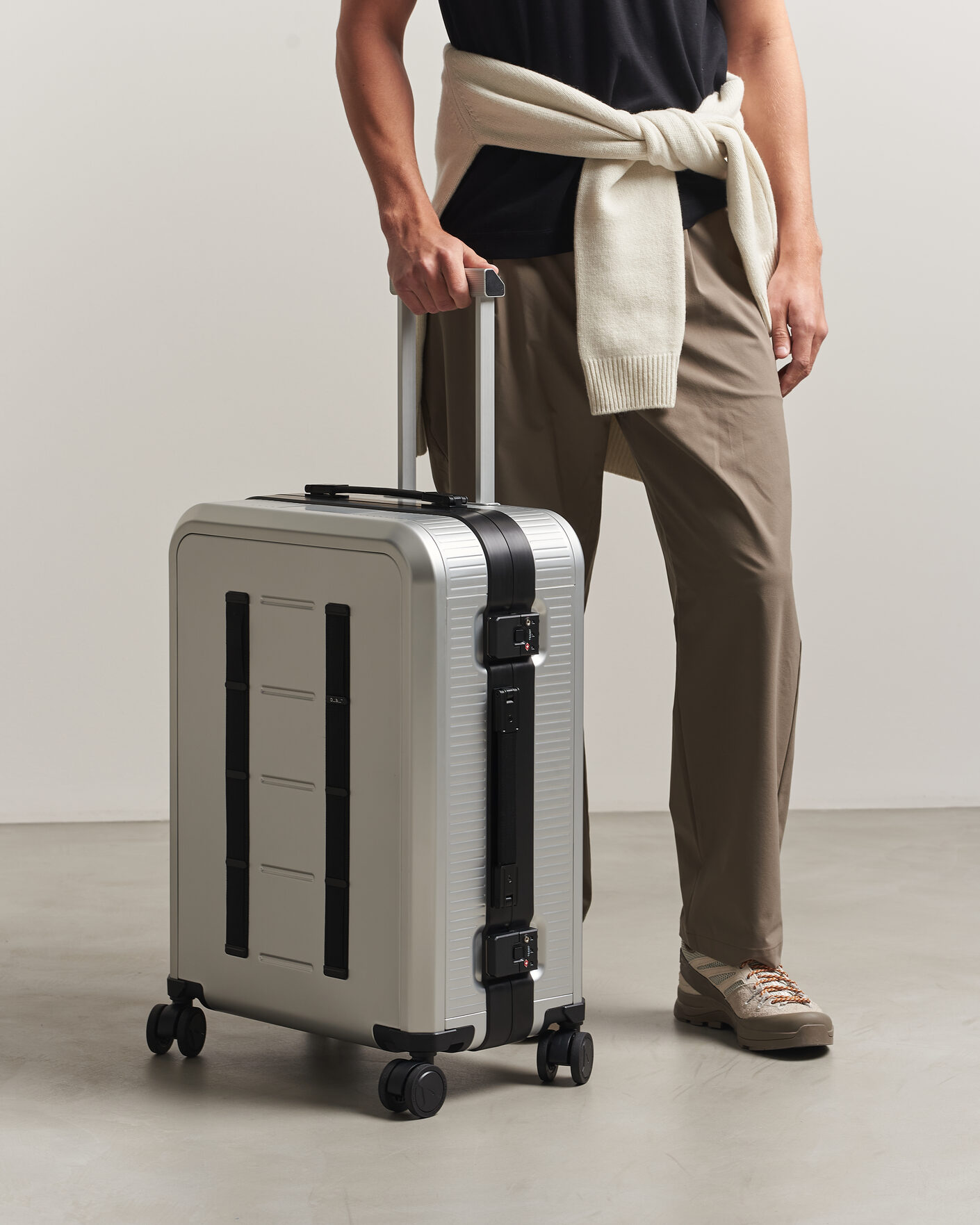 Herr | Väskor | DB | Ramverk Alu Pro Check-In Luggage Medium Silver/Onyx