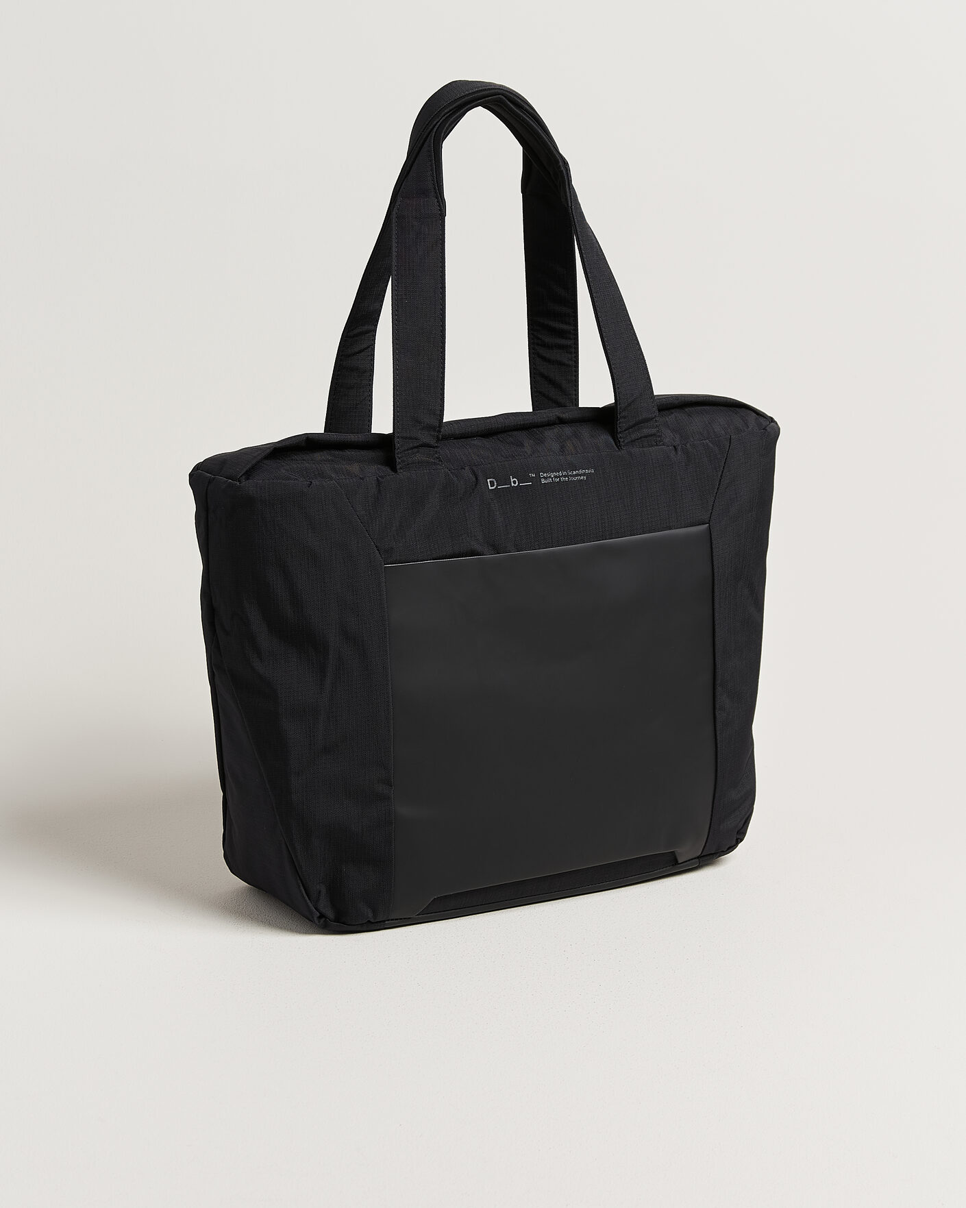 Herr | Väskor | DB | Entour Tote 22L Black Out