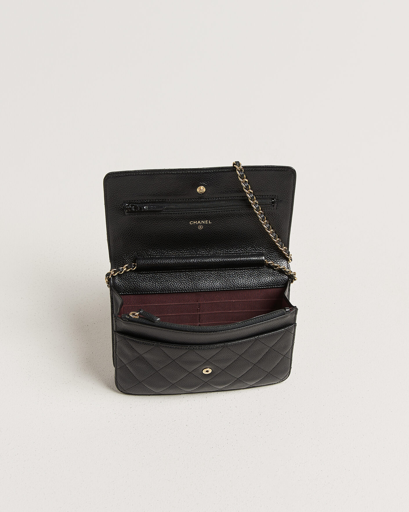 Herr | Pre-Owned & Vintage Bags | Chanel Pre-Owned | Wallet On Chain Caviar Leather Black