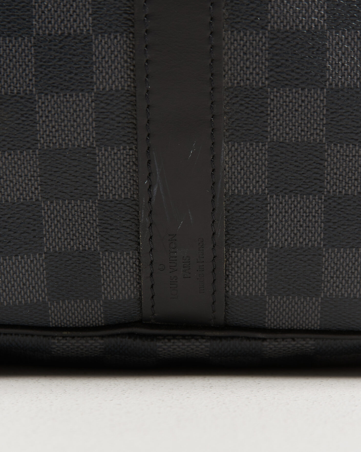 Herr | Pre-Owned & Vintage Bags | Louis Vuitton Pre-Owned | Keepall 55 Bandouliére Damier Graphite