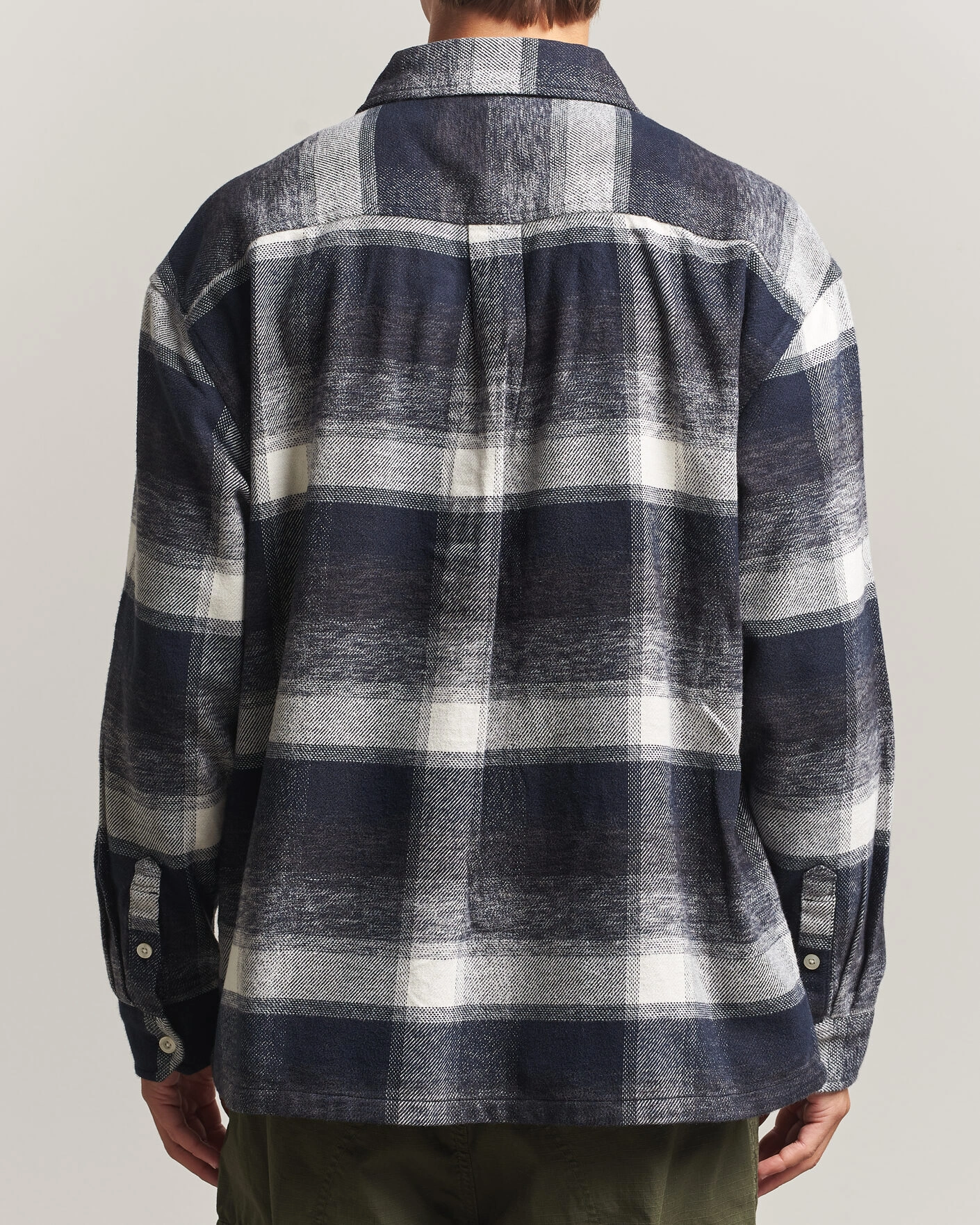 Herr | Skjortor | Carhartt WIP | Esterson Checked Shirt Dark Navy