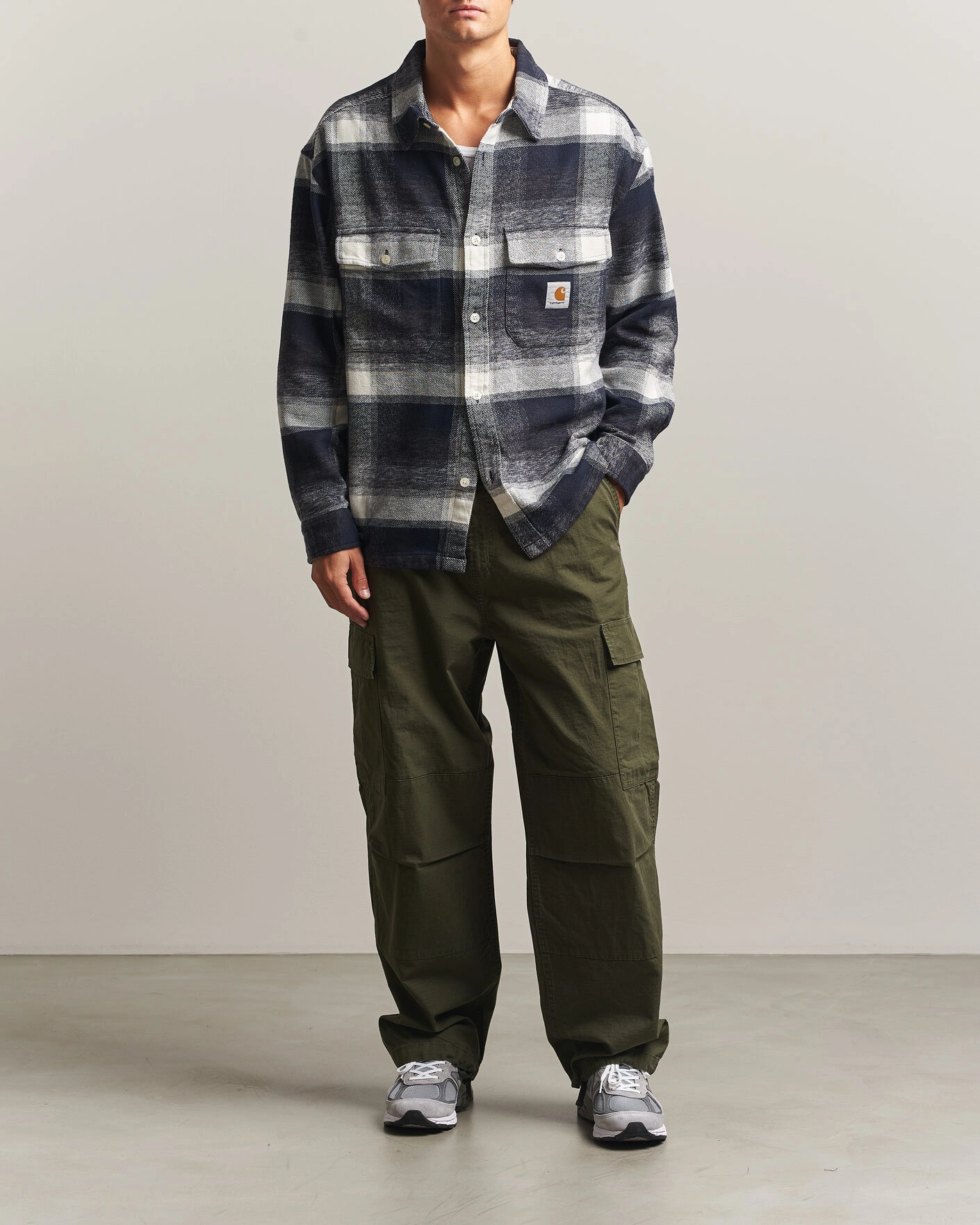 Herr | Byxor | Carhartt WIP | OG Cargo Pant Cypress