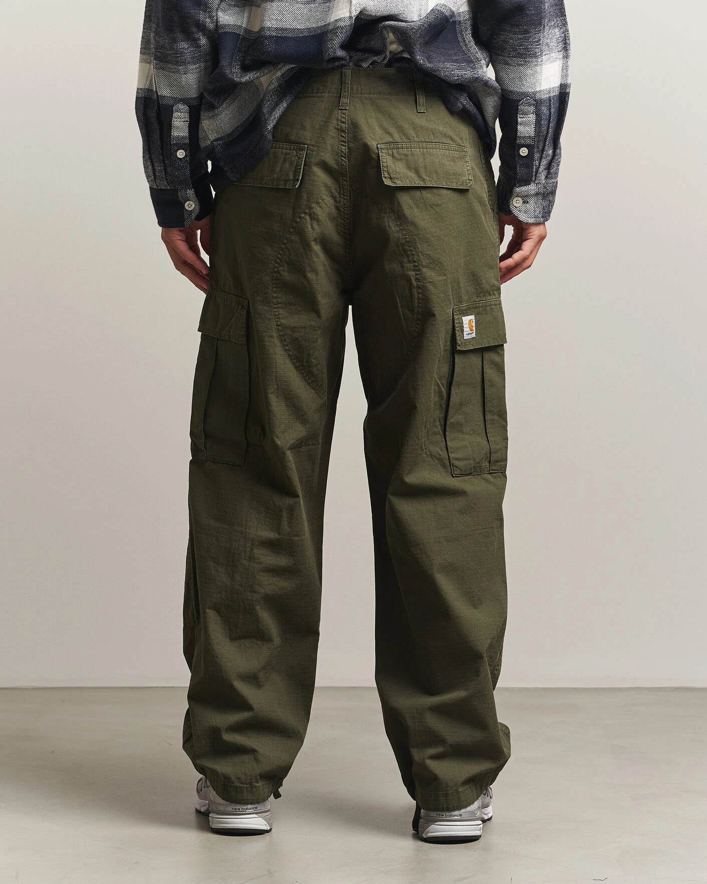 Herr | Byxor | Carhartt WIP | OG Cargo Pant Cypress