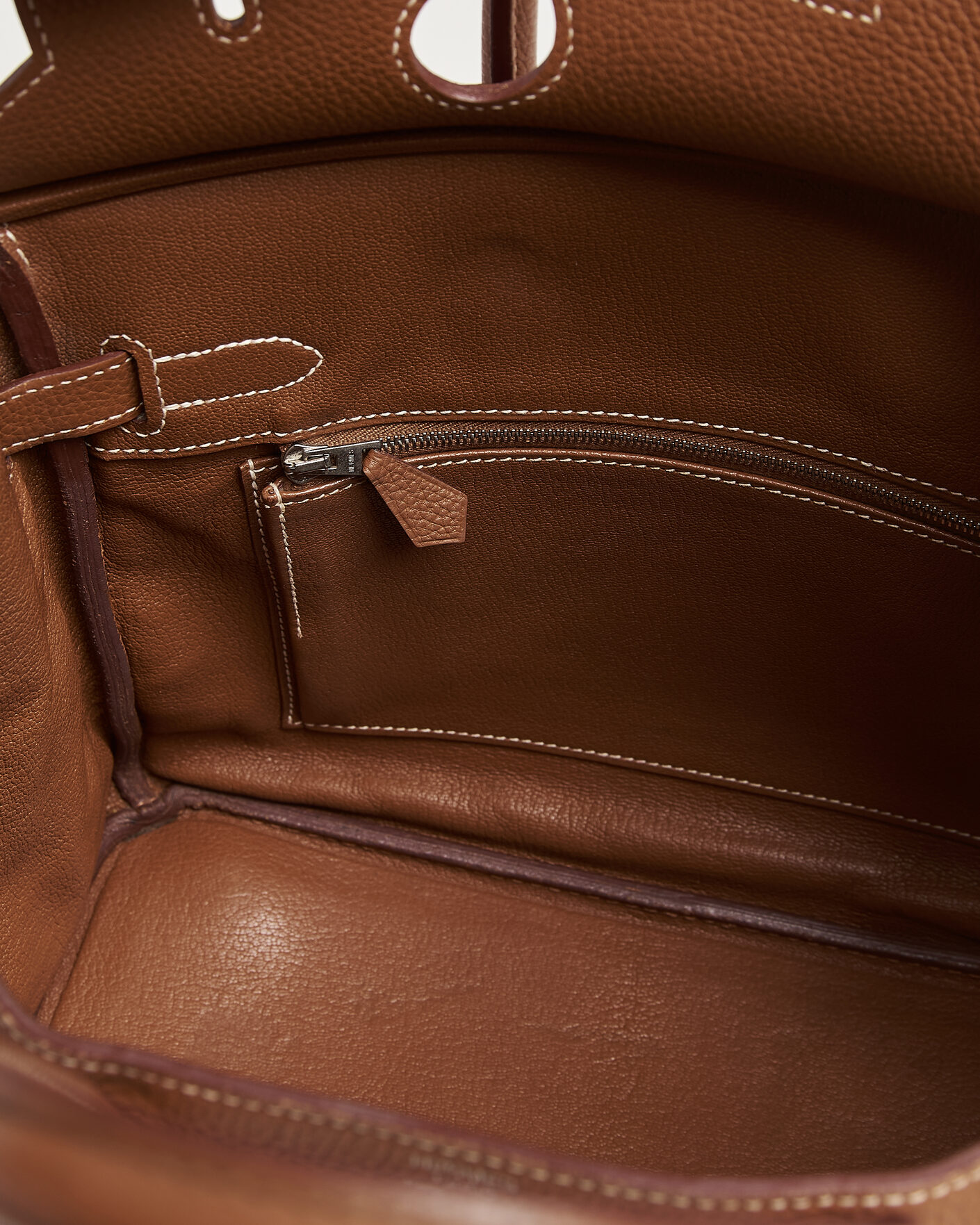 Herr | Pre-Owned & Vintage Bags | Hermès Pre-Owned | Birkin 30 Togo Leather Gold