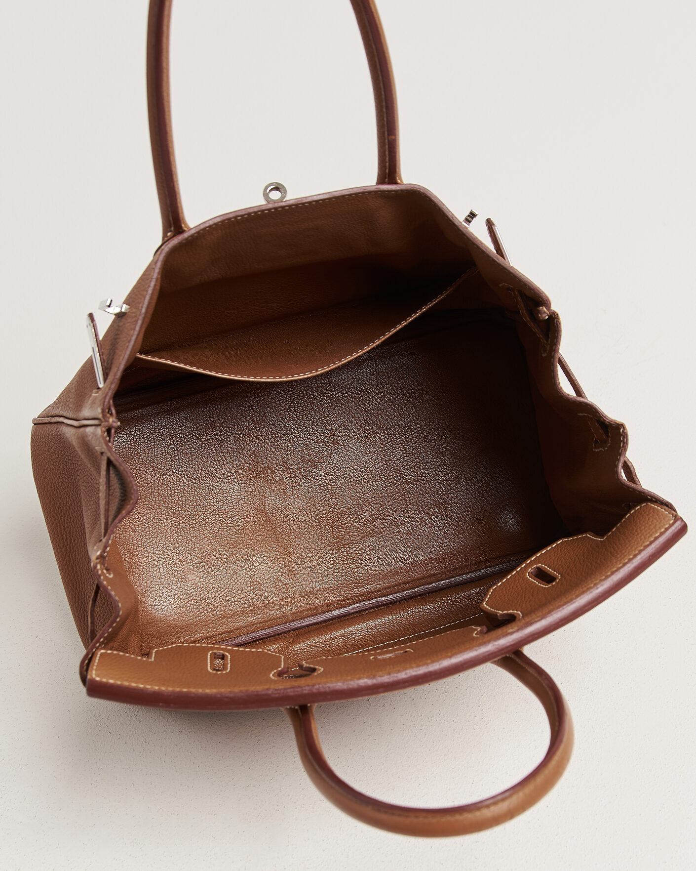 Herr | Pre-Owned & Vintage Bags | Hermès Pre-Owned | Birkin 30 Togo Leather Gold