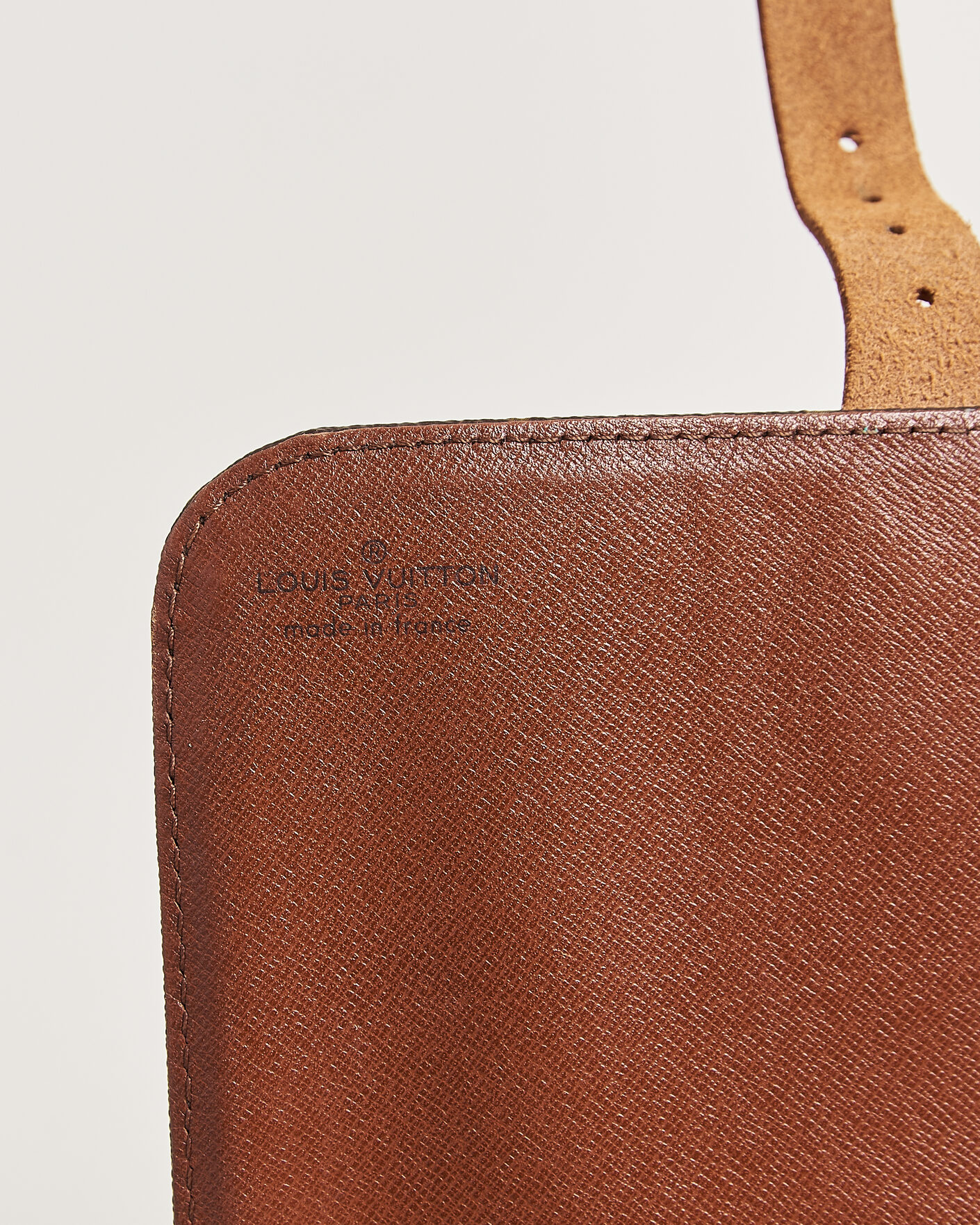 Herr | Pre-Owned & Vintage Bags | Louis Vuitton Pre-Owned | Cartouchiere Bag Monogram