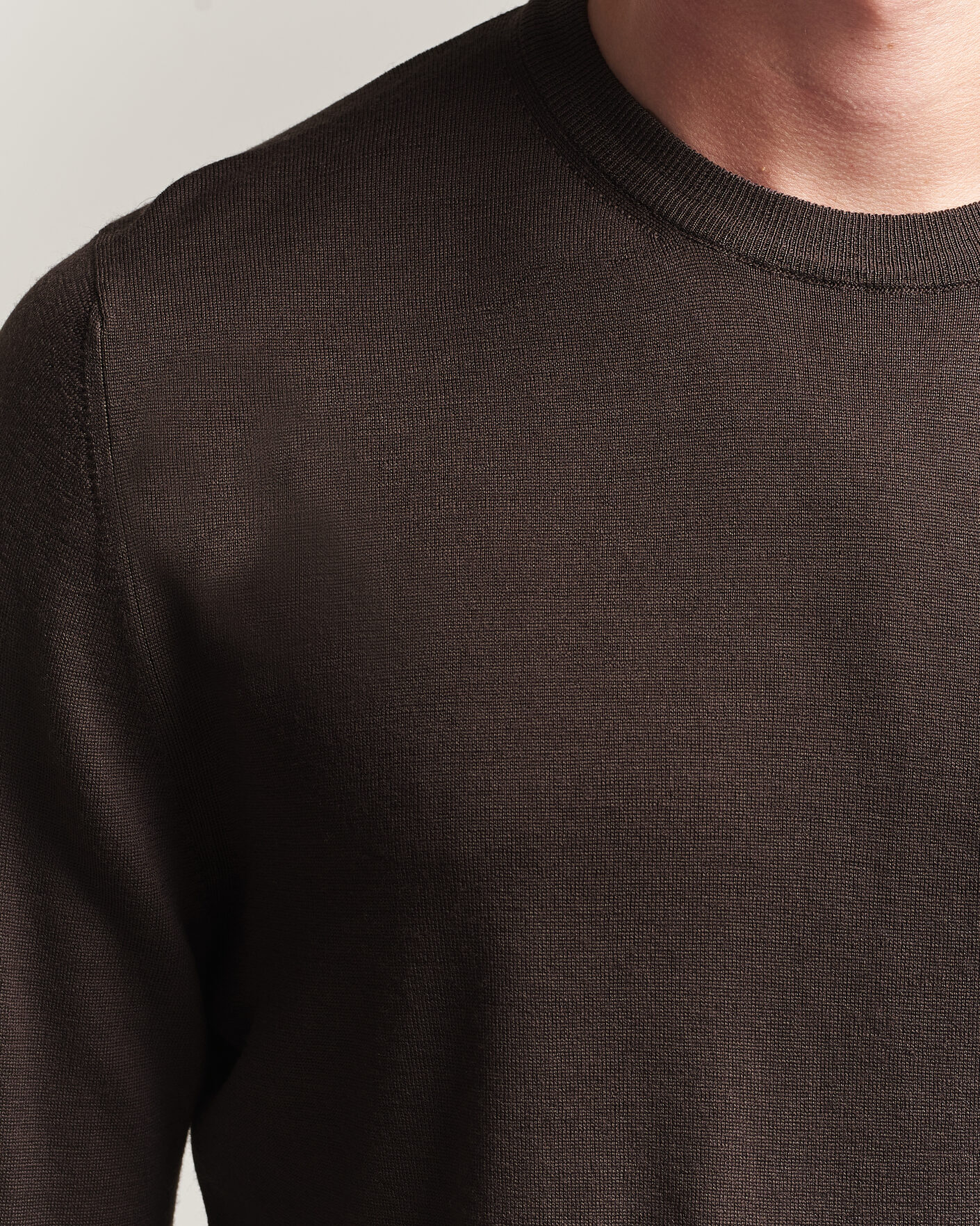 Herr | Tröjor | Canali | Merino Wool Crew Neck Dark Brown