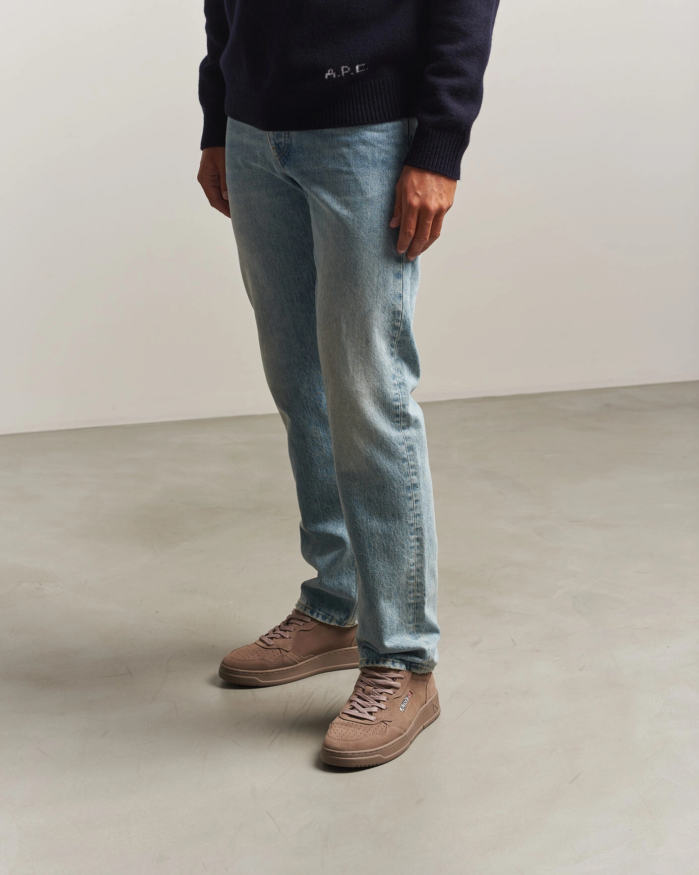 Herr | Sneakers | Autry | Medalist Low Suede Sneaker Antilope