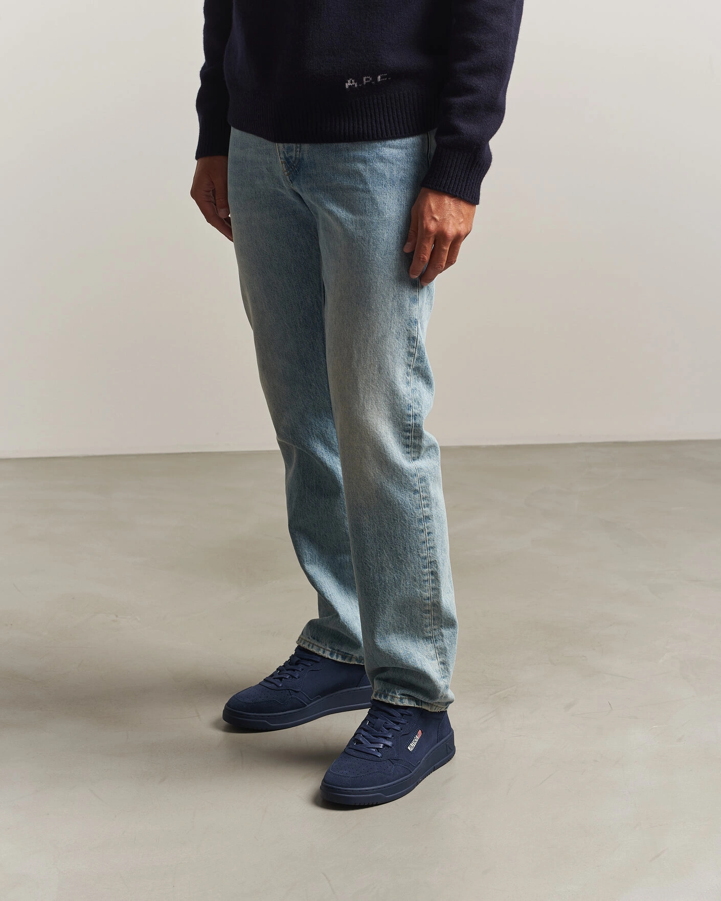 Herr | Sneakers | Autry | Medalist Low Suede Sneaker Navy