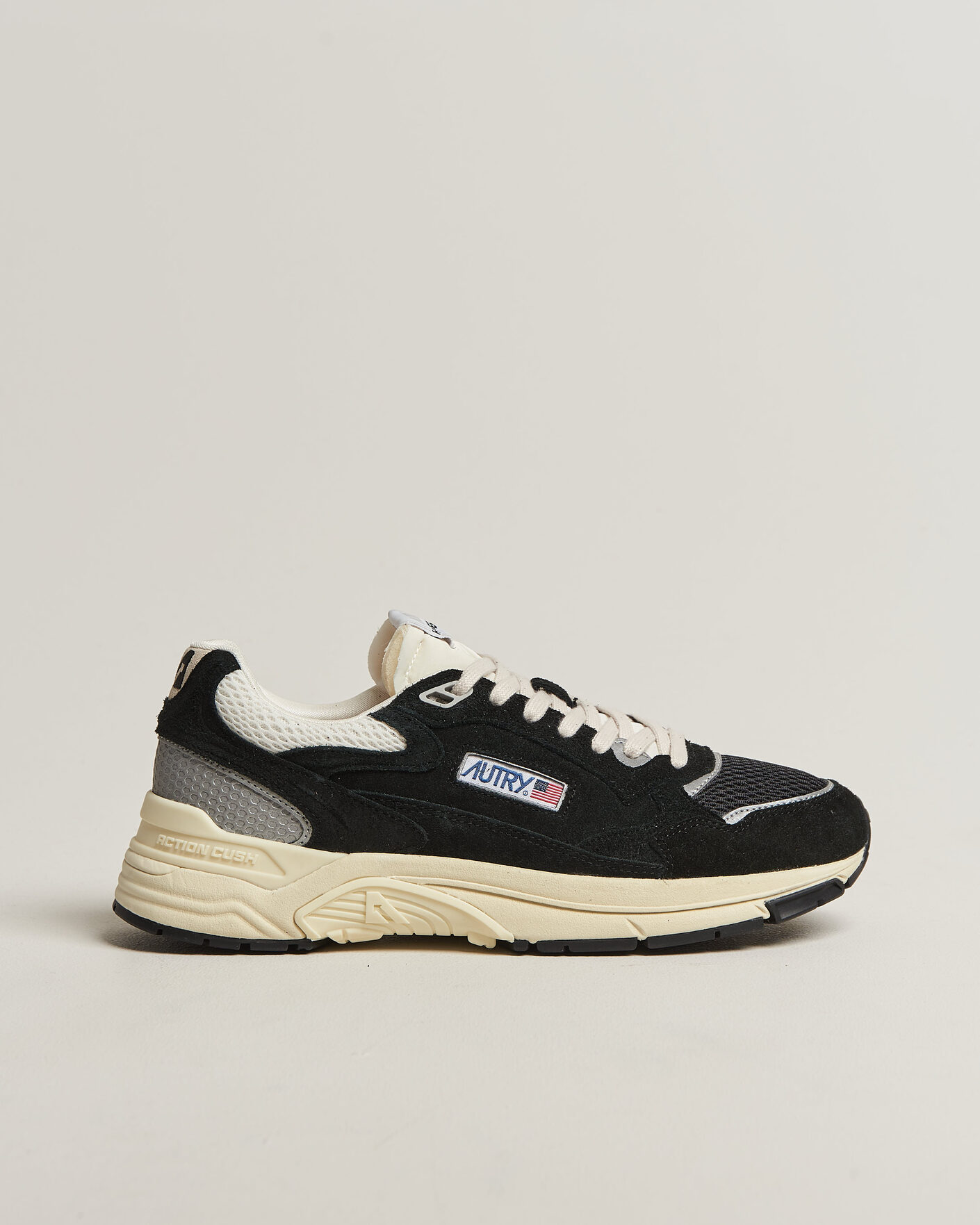 Herr | Sneakers | Autry | Hyperway Low Suede Running Sneaker Navy