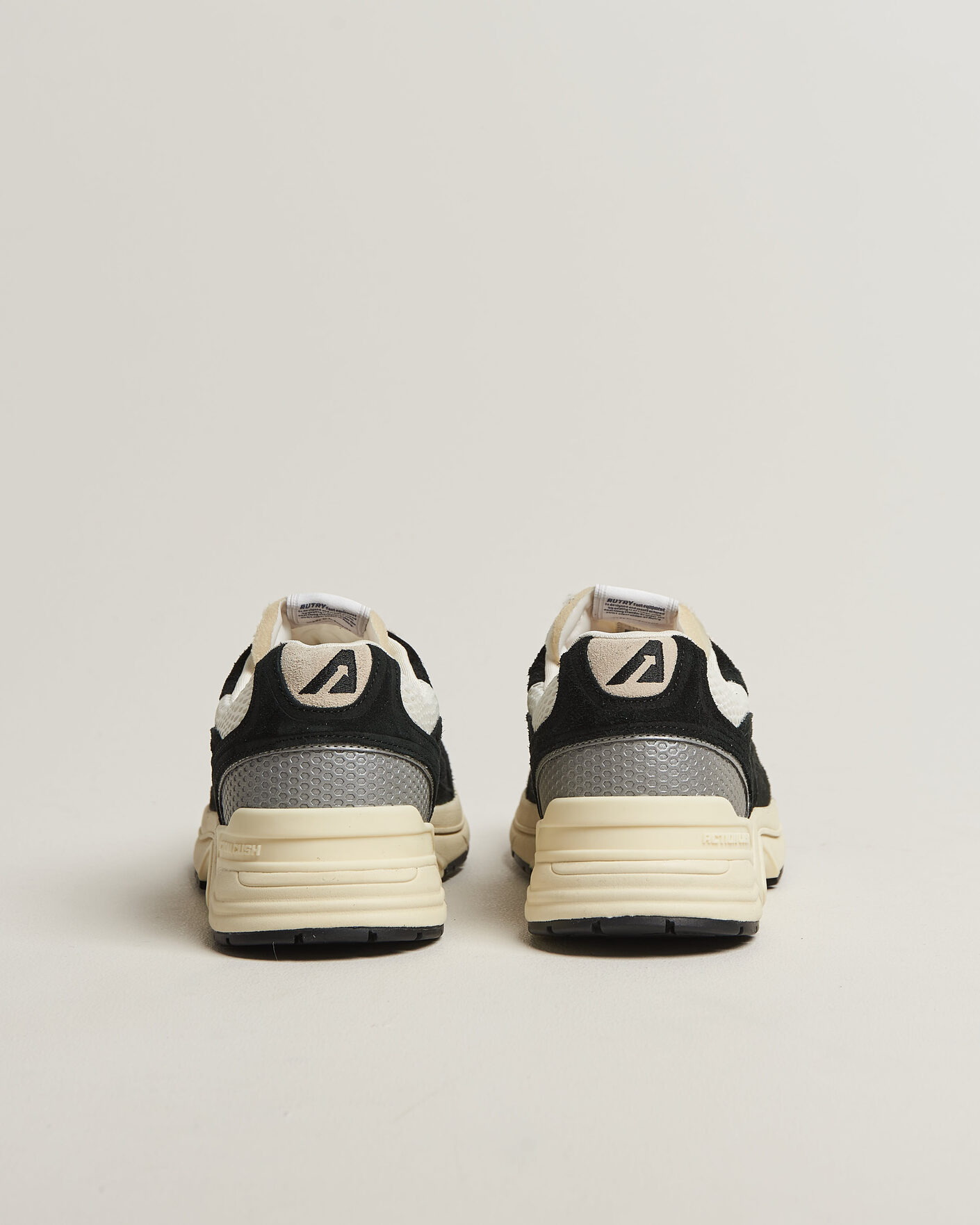 Herr | Sneakers | Autry | Hyperway Low Suede Running Sneaker Navy