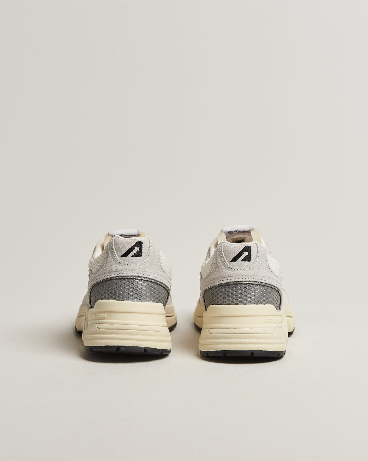 Herr | Sneakers | Autry | Hyperway Low Suede Running Sneaker Light Grey