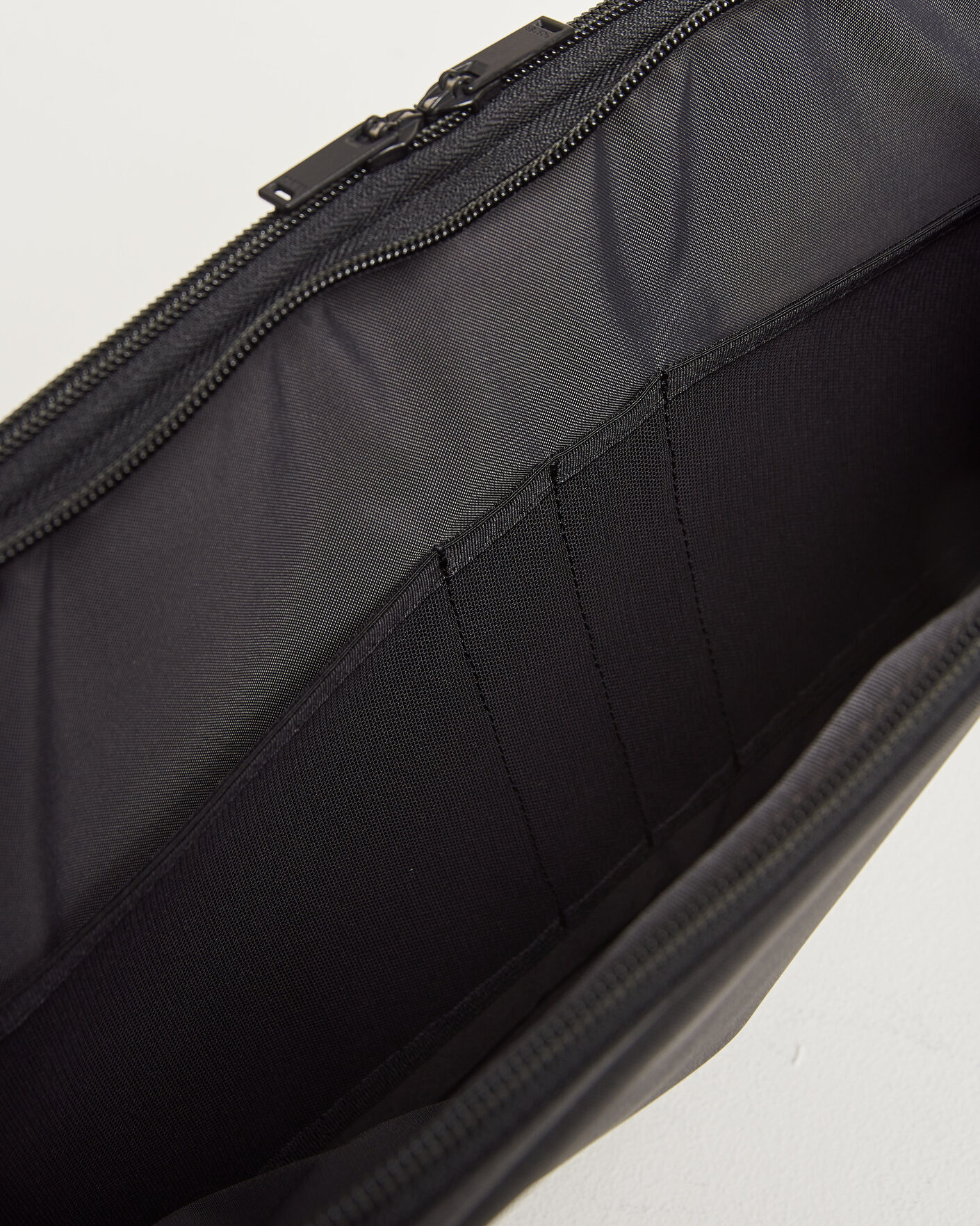 Herr | Väskor | Porter-Yoshida & Co. | View Document Case Black