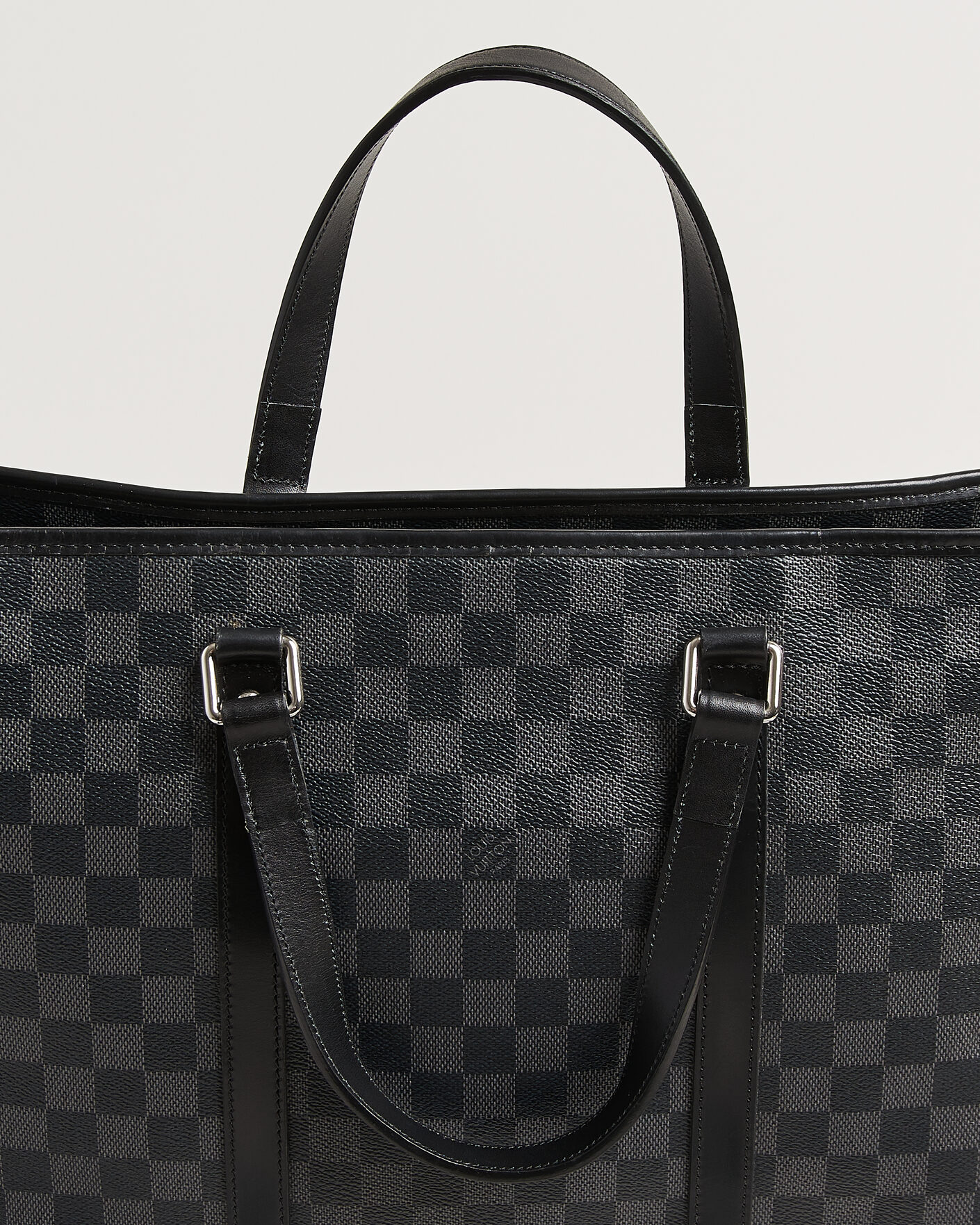 Herr | Pre-Owned & Vintage Bags | Louis Vuitton Pre-Owned | Tadao Tote Bag Damier Graphite