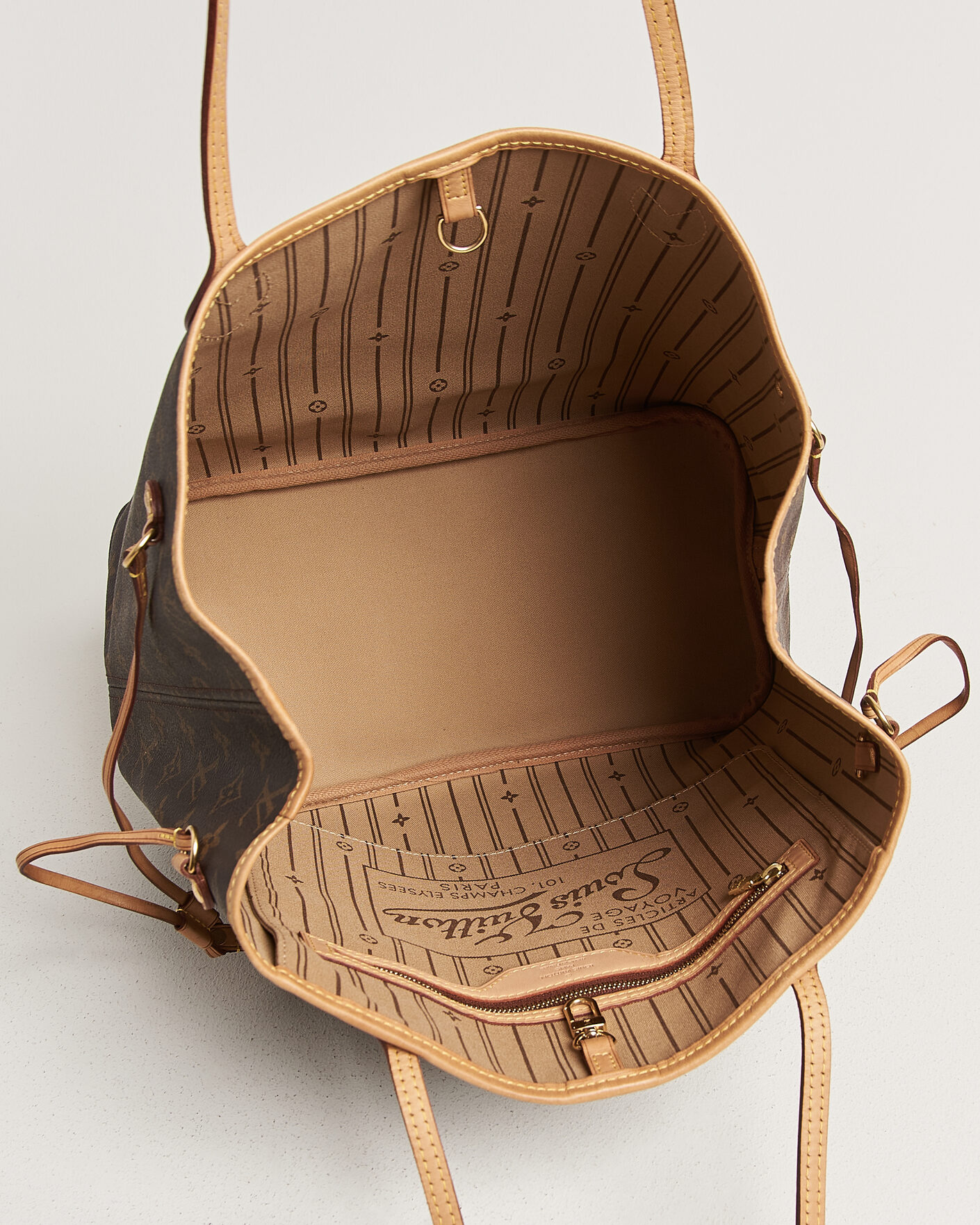 Herr | Pre-Owned & Vintage Bags | Louis Vuitton Pre-Owned | Neverfull MM Monogram