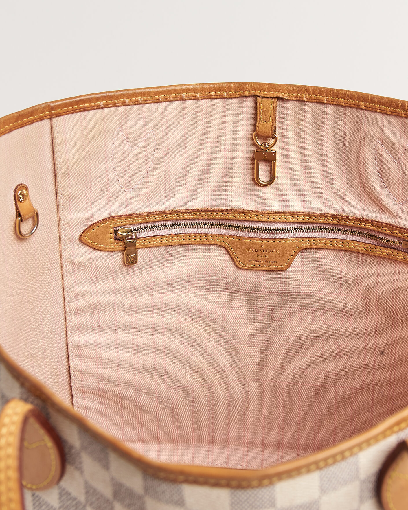 Herr | Pre-Owned & Vintage Bags | Louis Vuitton Pre-Owned | Neverfull MM Damier Azur