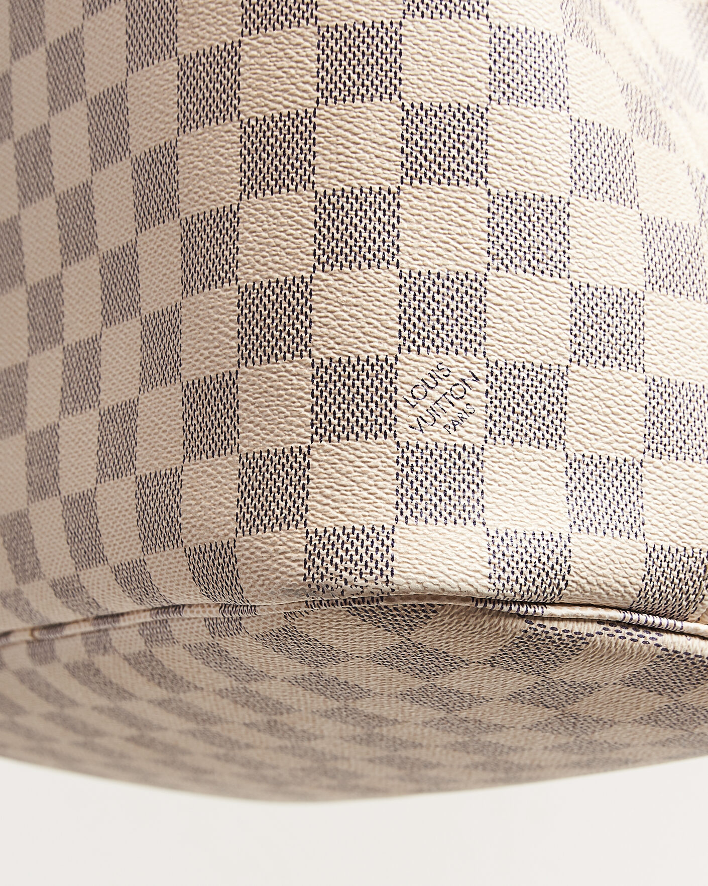 Herr | Pre-Owned & Vintage Bags | Louis Vuitton Pre-Owned | Neverfull MM Damier Azur
