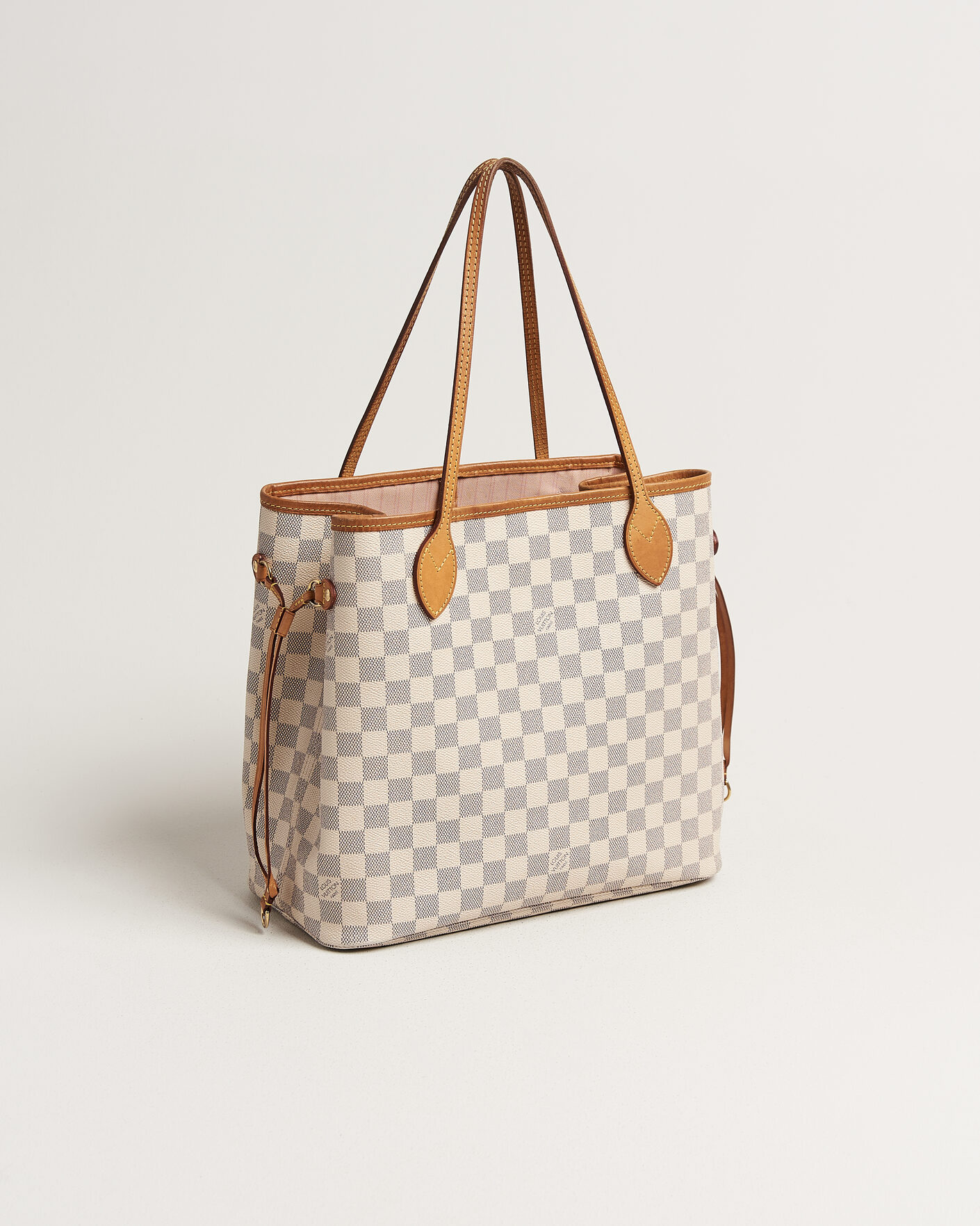 Herr | Pre-Owned & Vintage Bags | Louis Vuitton Pre-Owned | Neverfull MM Damier Azur