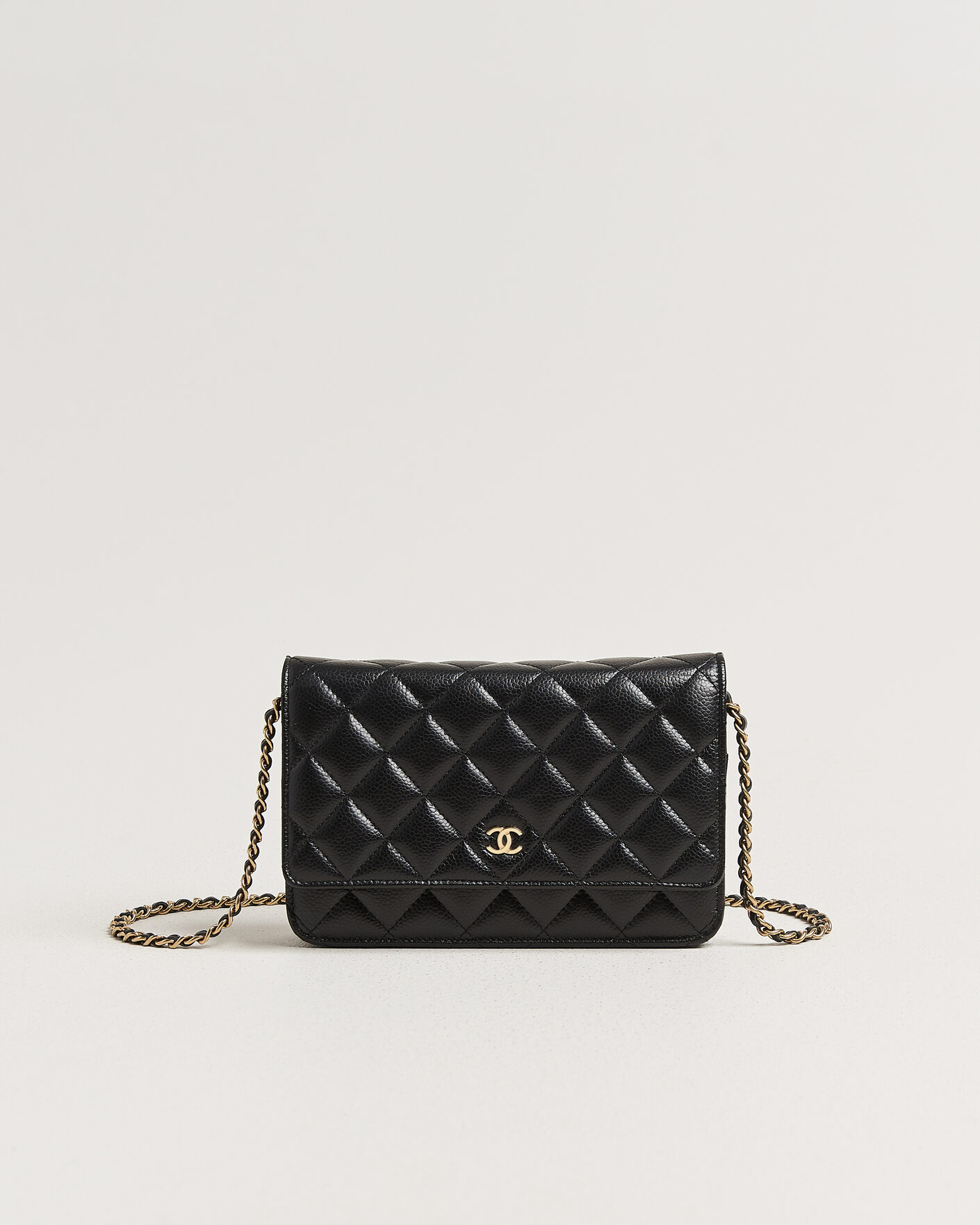 Herr | Pre-Owned & Vintage Bags | Chanel Pre-Owned | Wallet On Chain Caviar Leather Black